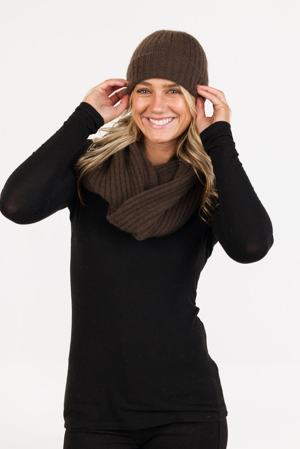 Ribbed Loop Scarf
