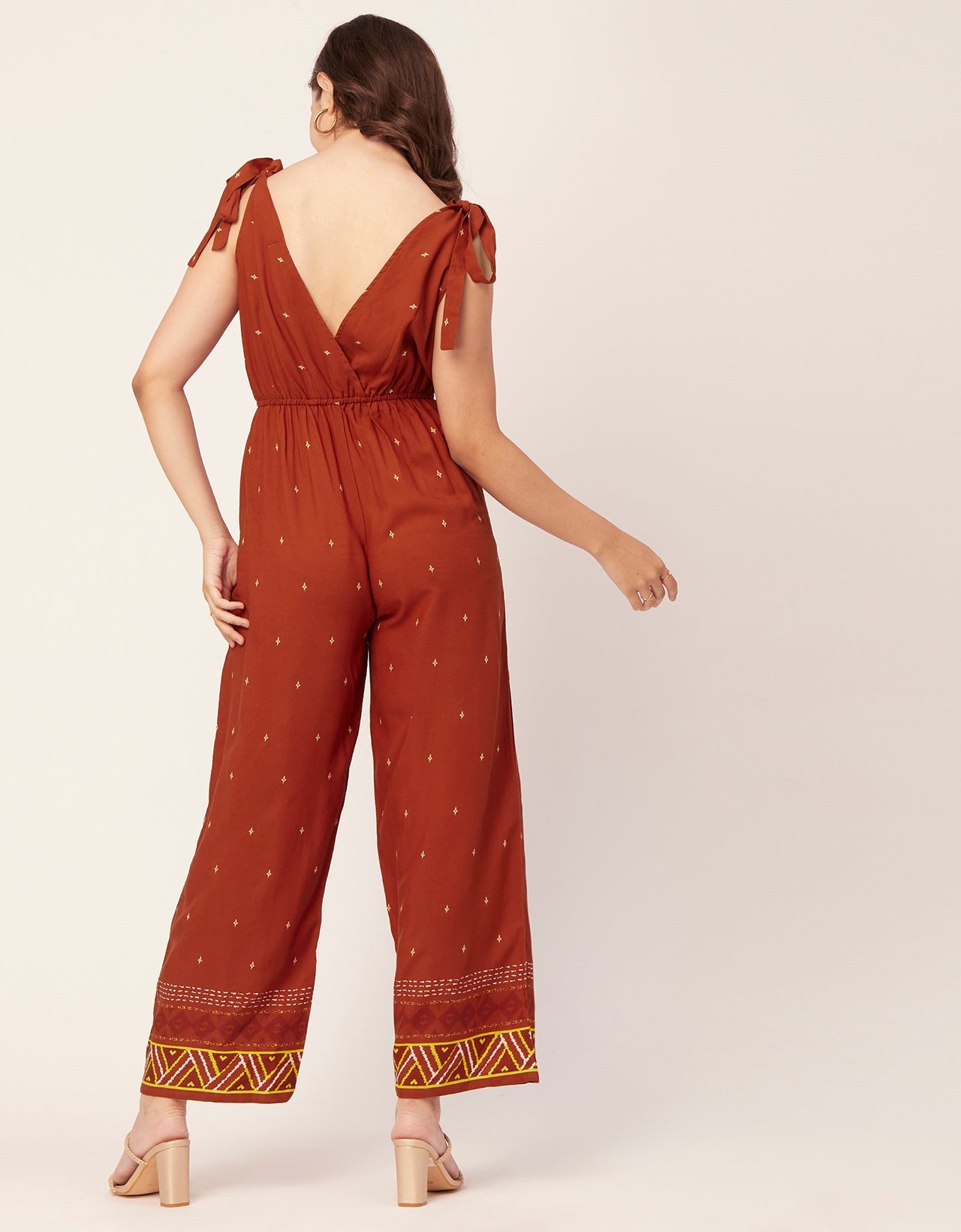 Sleeveless Tie-Up V-Neck Romper