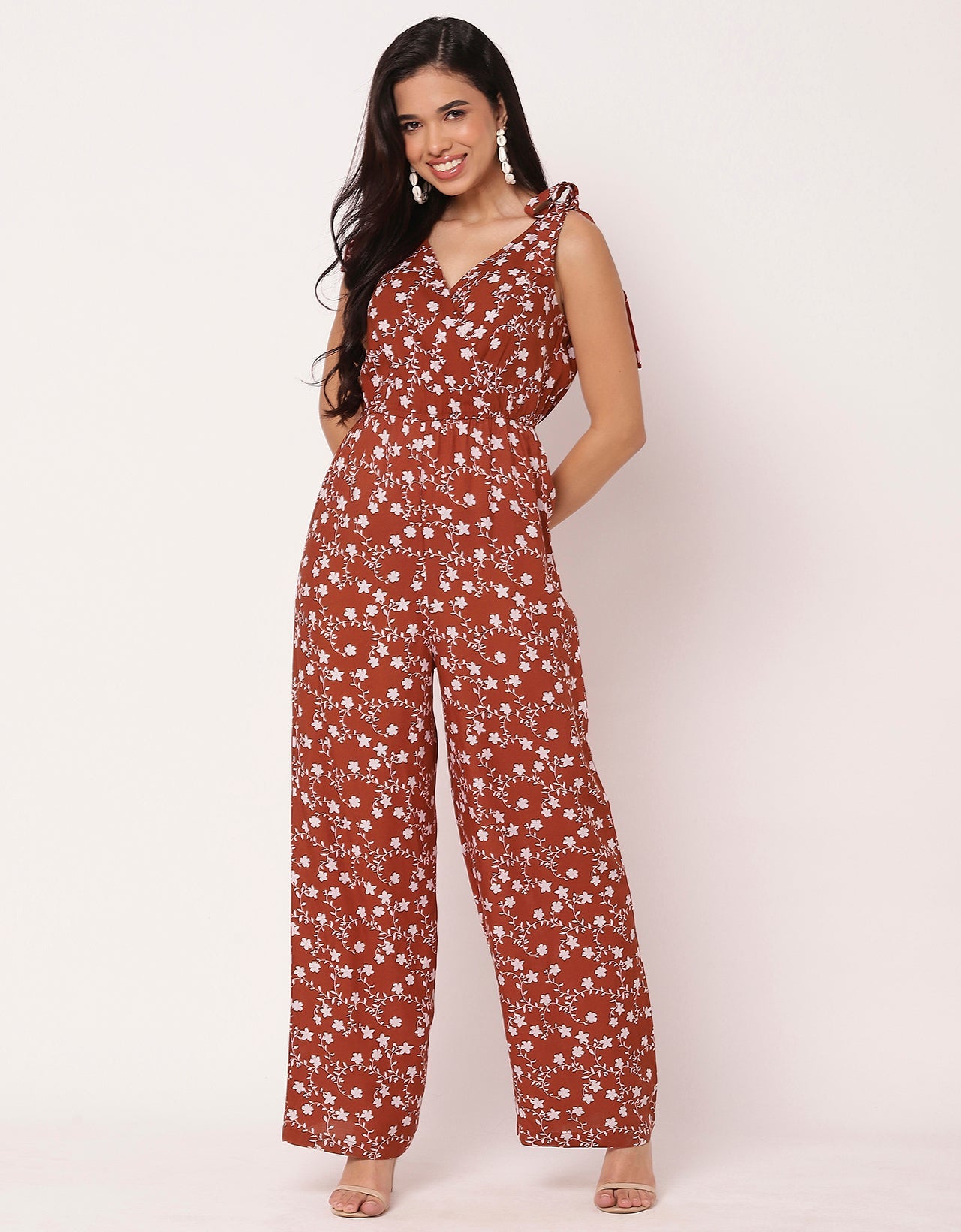 Sleeveless Tie-Up V-Neck Romper