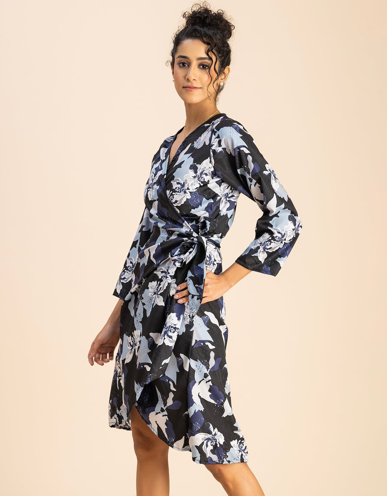 Long Sleeve V Neck Wrap Printed Dress