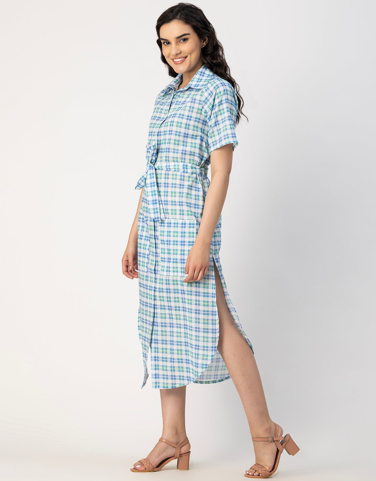 Short Sleeve Spread Collar Cotton Dress