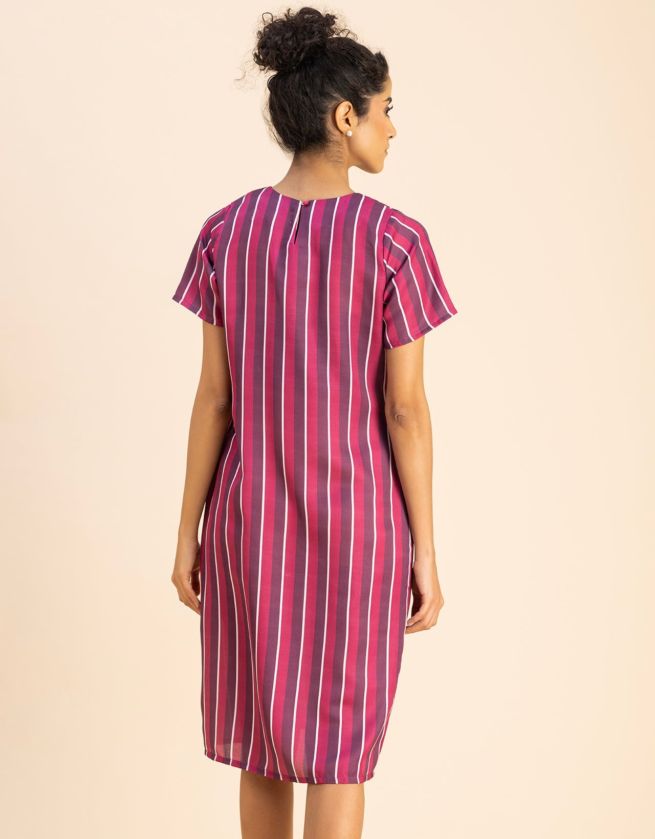 Short Sleeve Round Neck Printed Dress