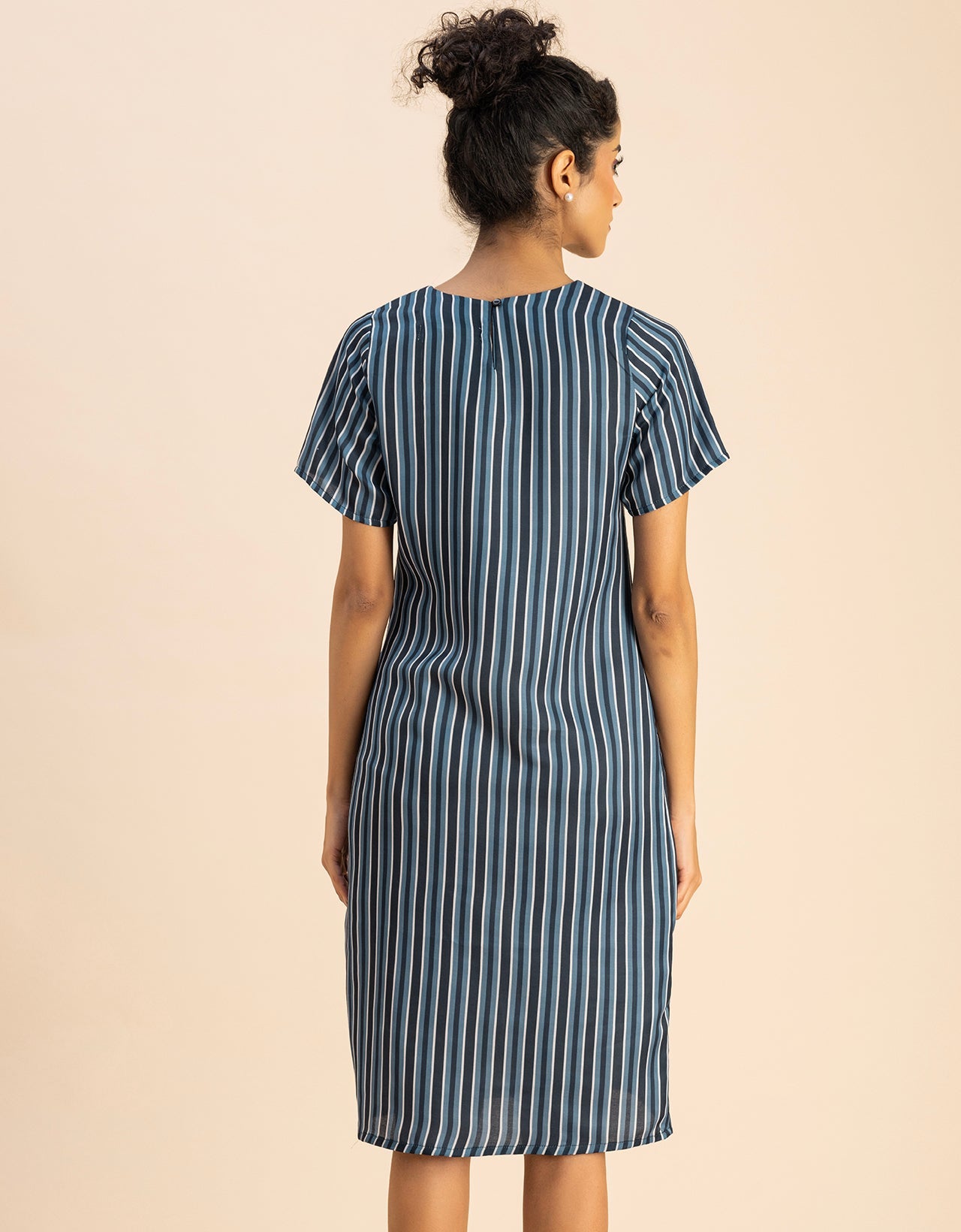 Short Sleeve Round Neck Printed Dress