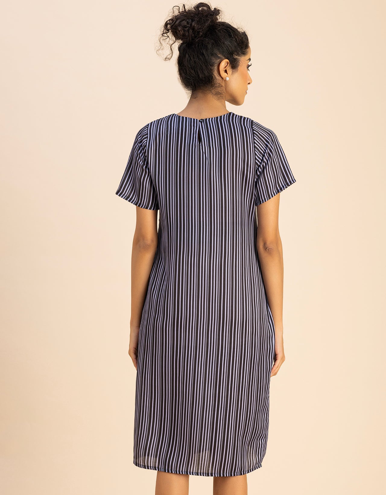 Short Sleeve Round Neck Printed Dress