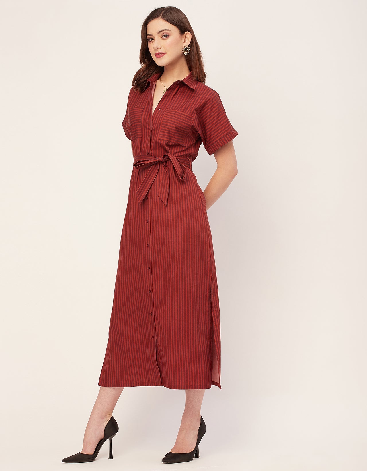 Short Sleeve Spread Collar Cotton Dress
