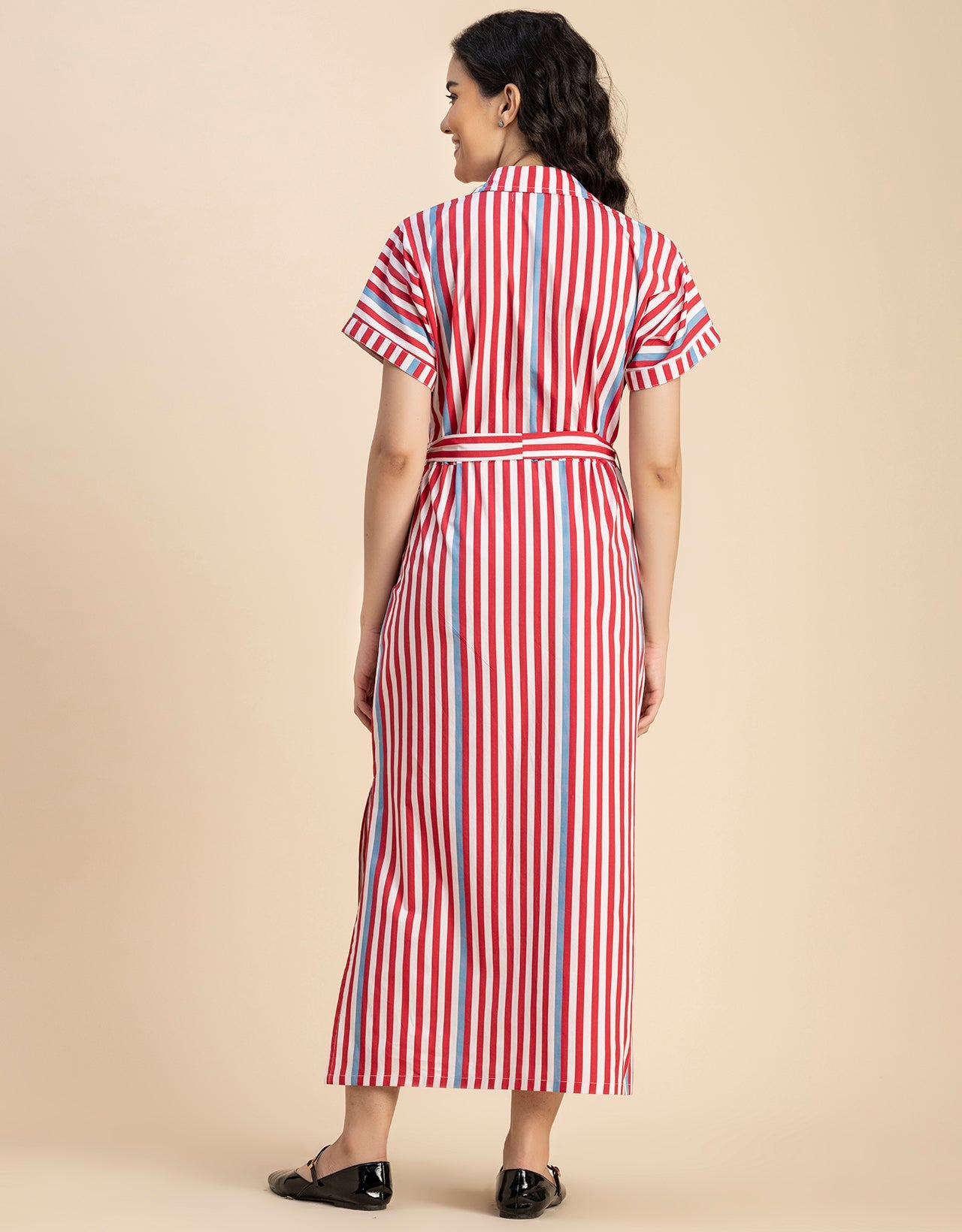 Short Sleeve Spread Collar Cotton Dress