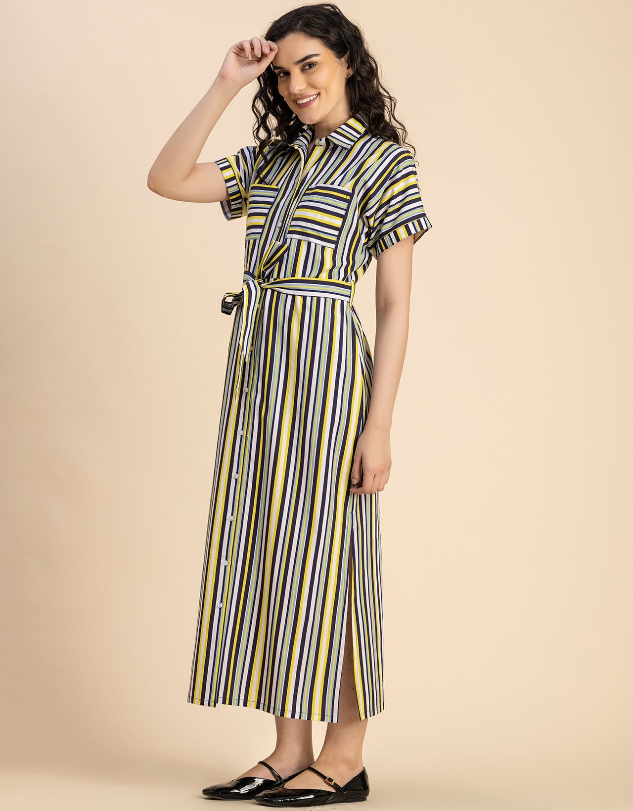 Short Sleeve Spread Collar Cotton Dress