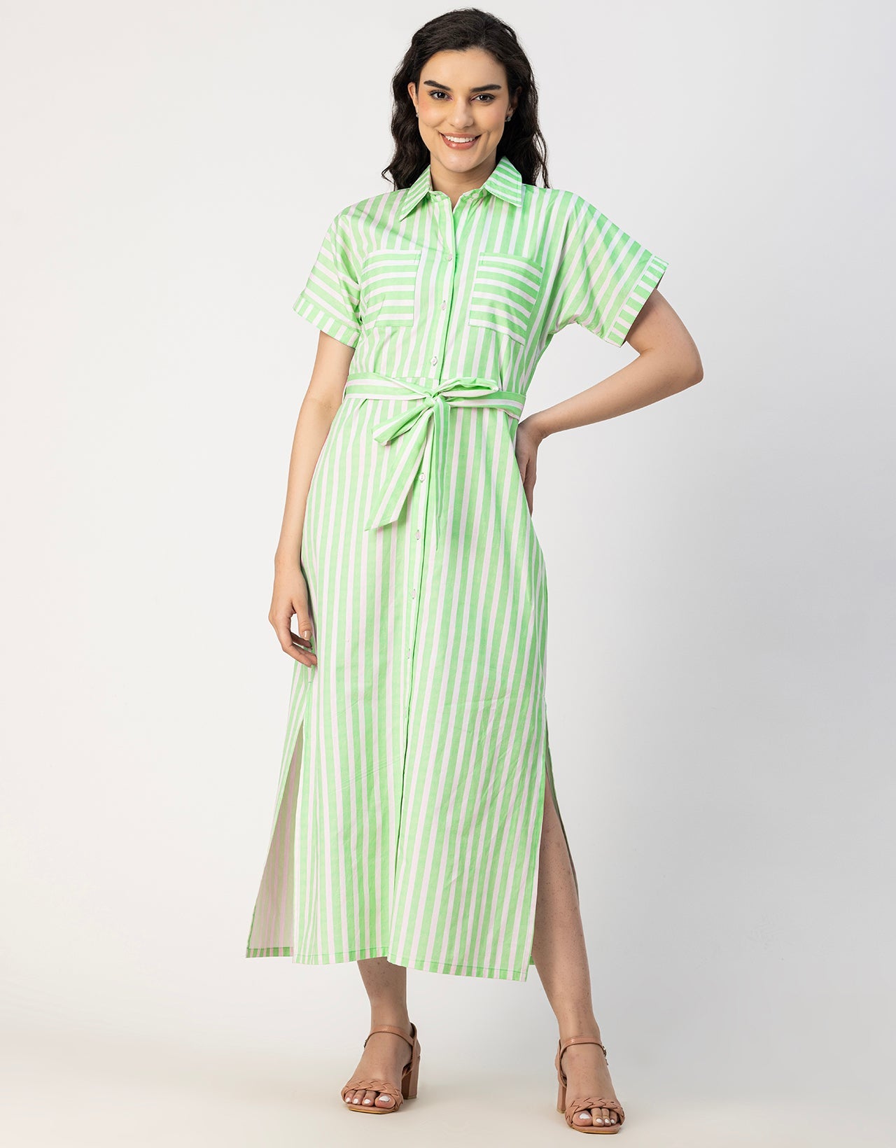 Short Sleeve Spread Collar Cotton Dress