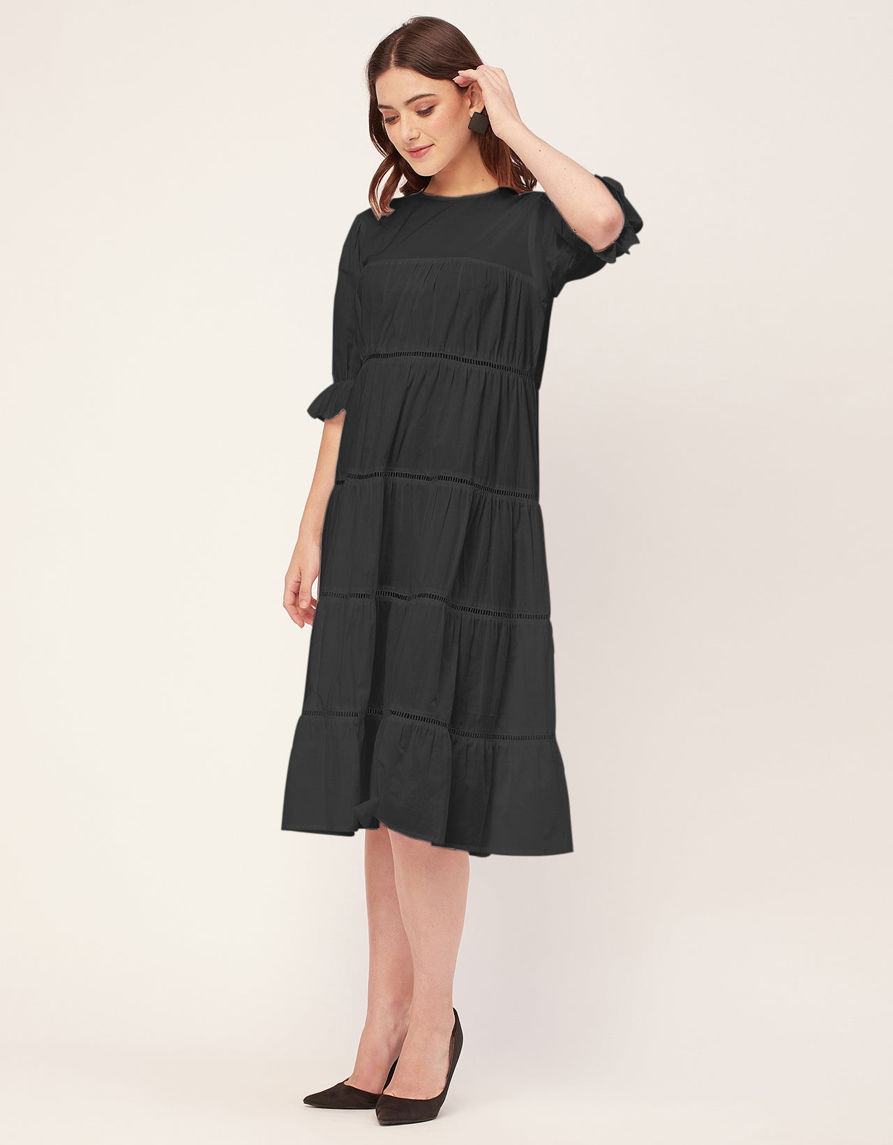 Short Sleeves Round Neck Tiered Cotton Dress