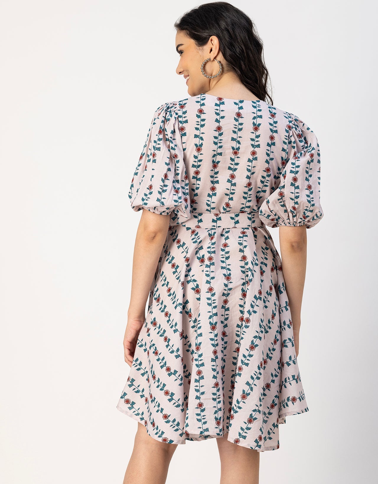 Short Sleeves V Neck Cotton Dress