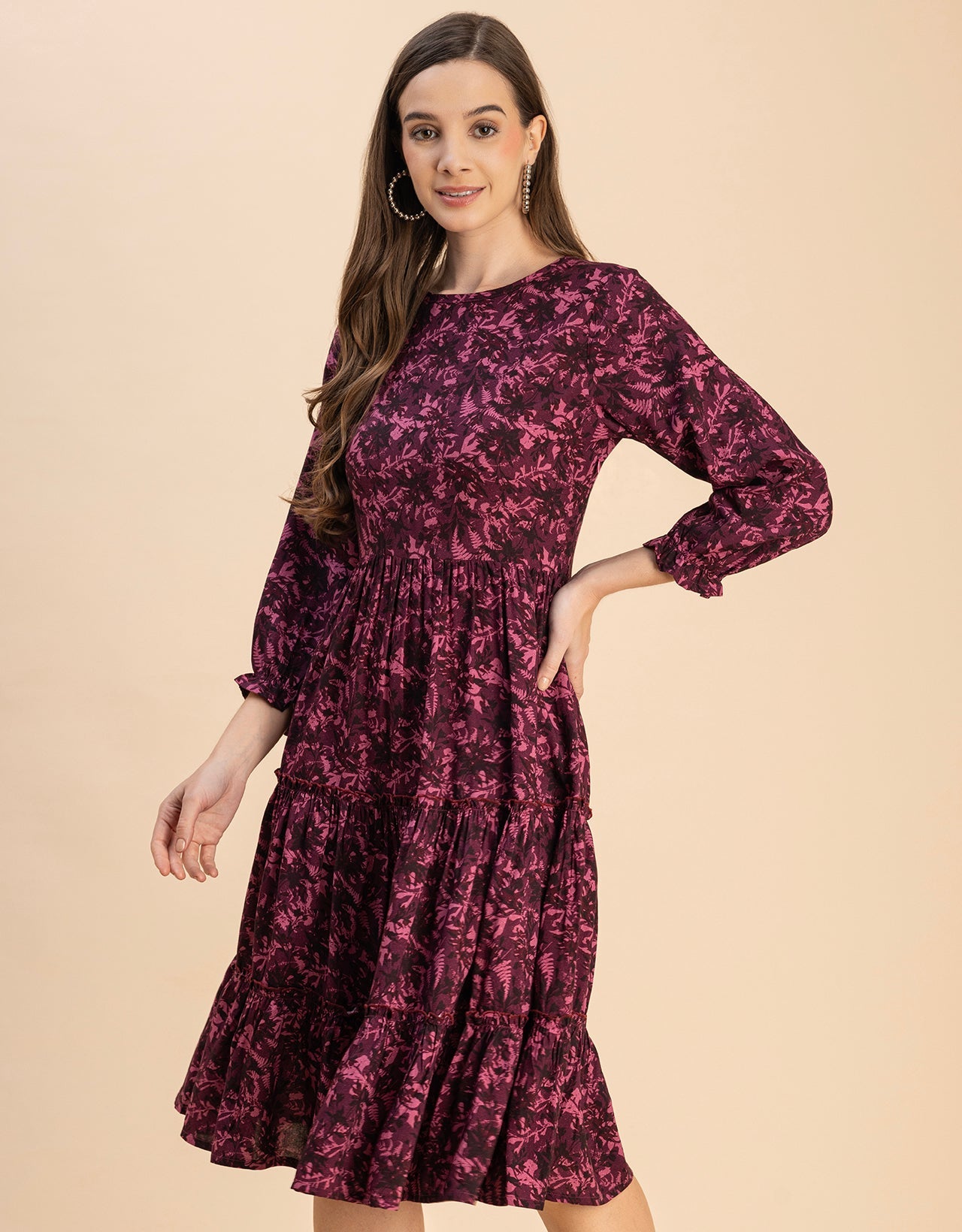 Long Sleeves Round Neck Printed Rayon Dress