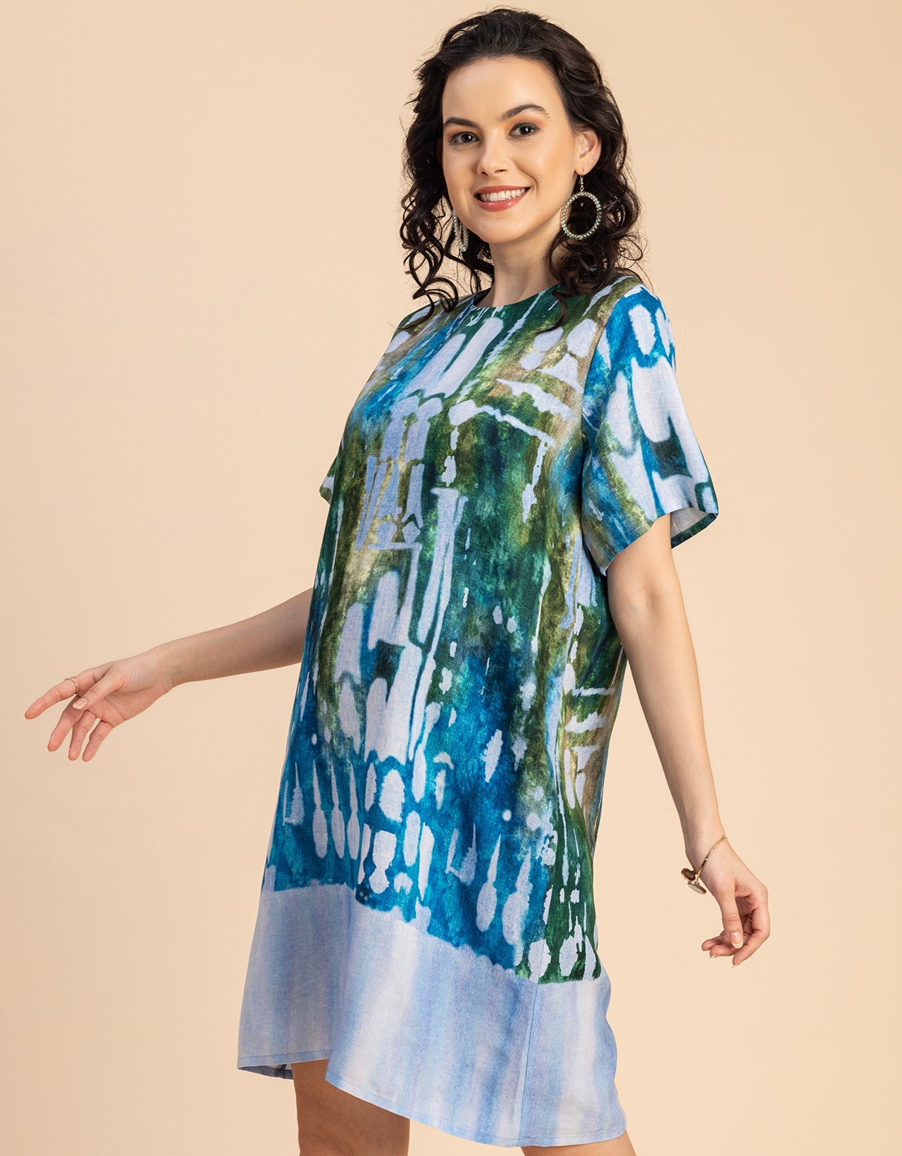Round Neck Short Sleeve Printed Rayon Dress
