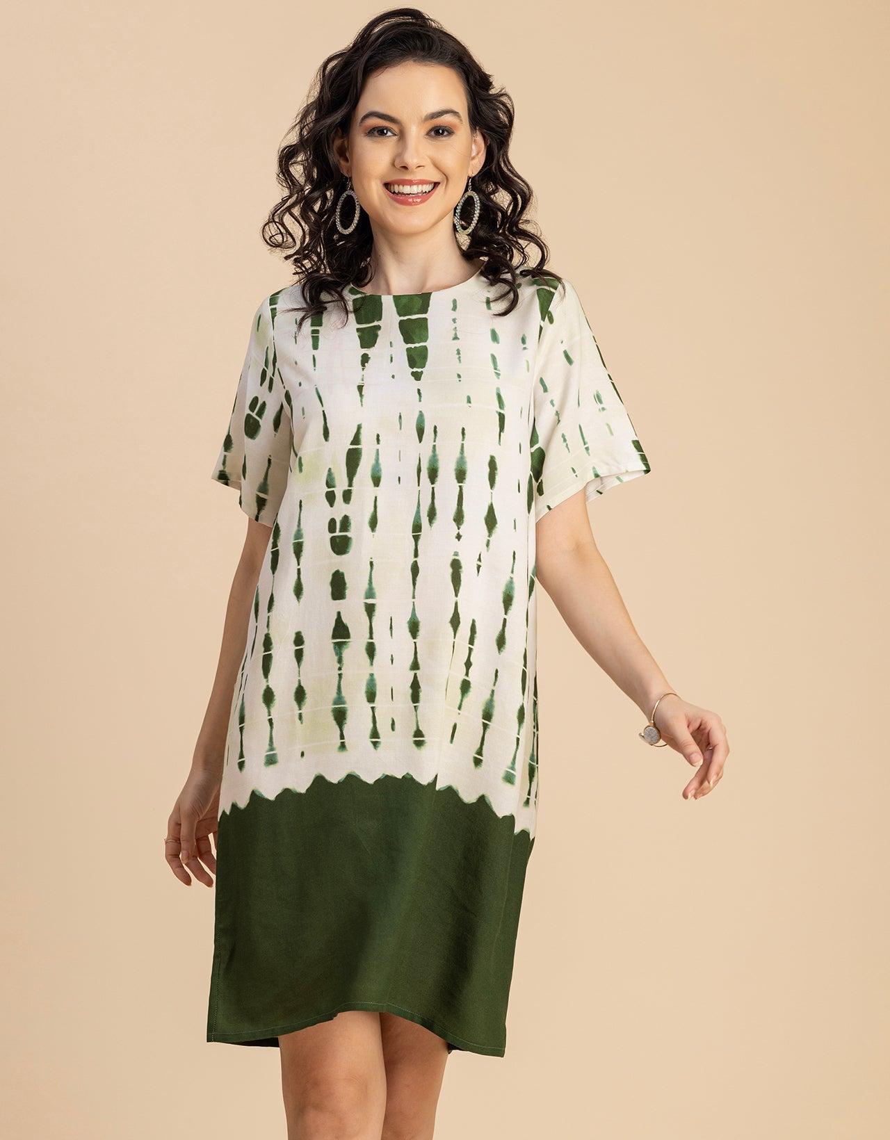 Round Neck Short Sleeve Printed Rayon Dress