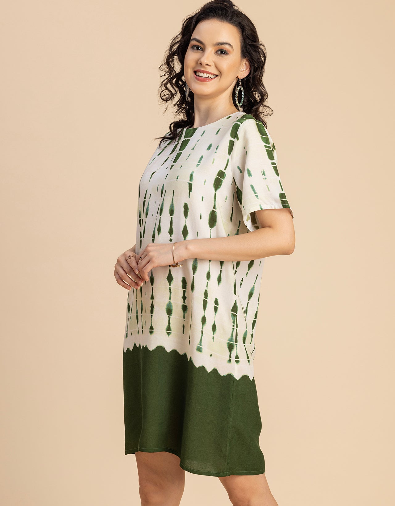 Round Neck Short Sleeve Printed Rayon Dress