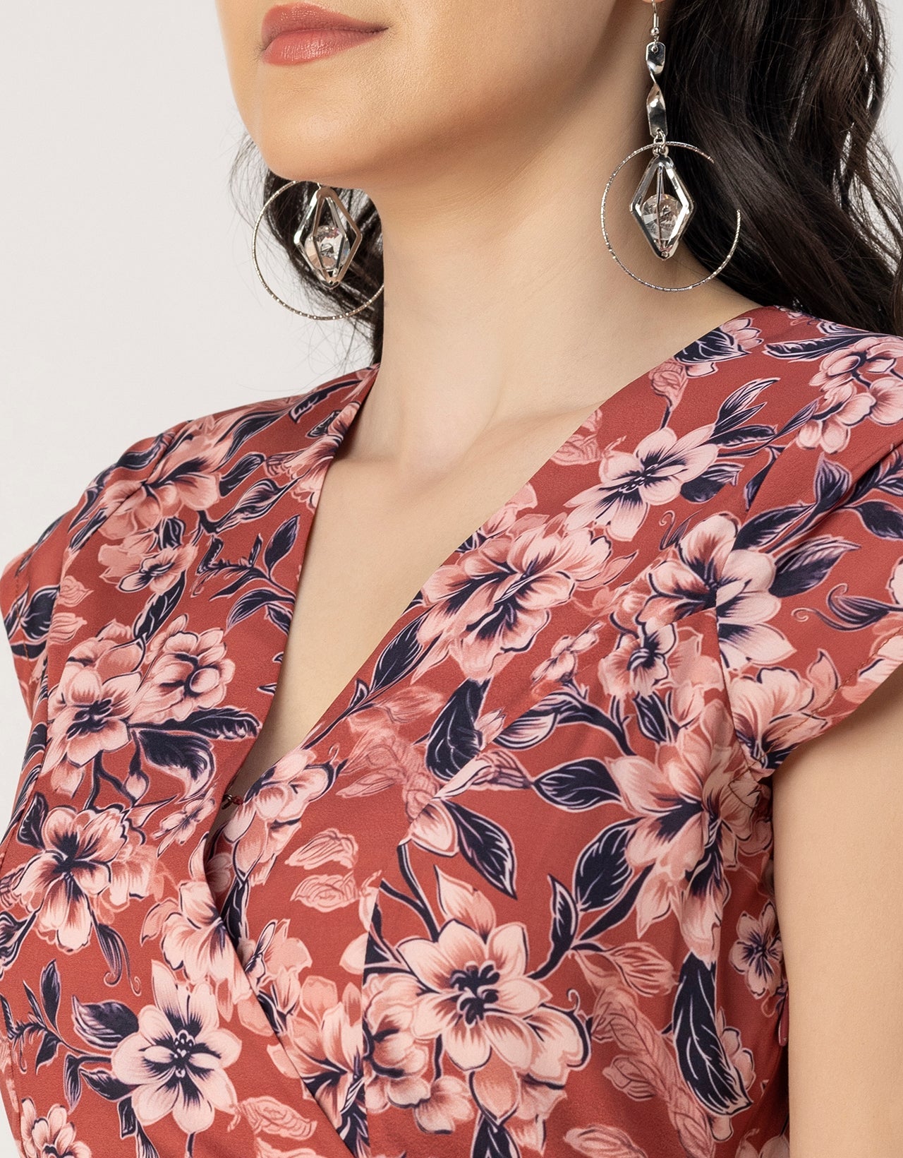 Short Sleeve High-Low V Neck Printed Dress