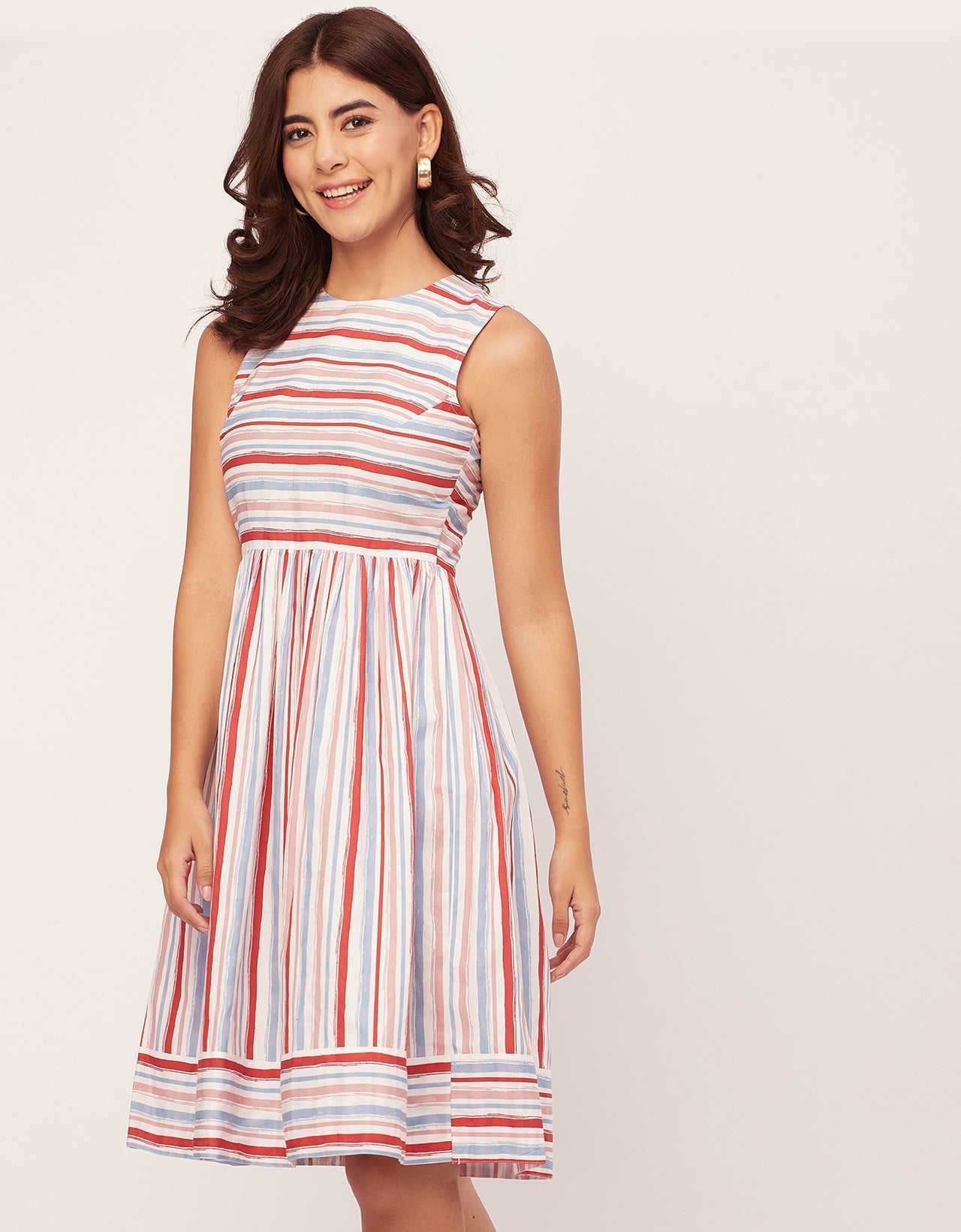 Sleeveless Round Neck Cotton Dress