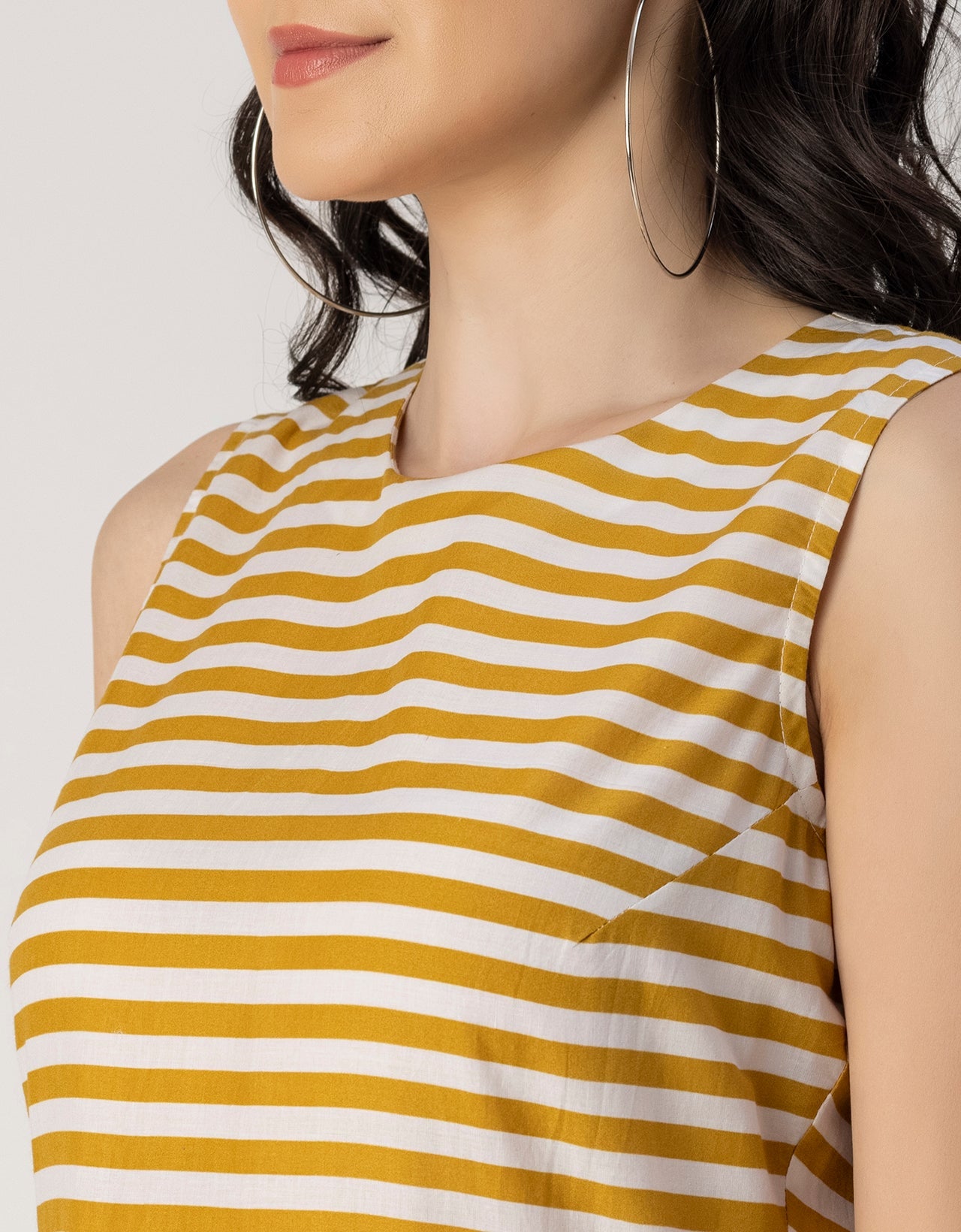 Sleeveless Round Neck Cotton Dress