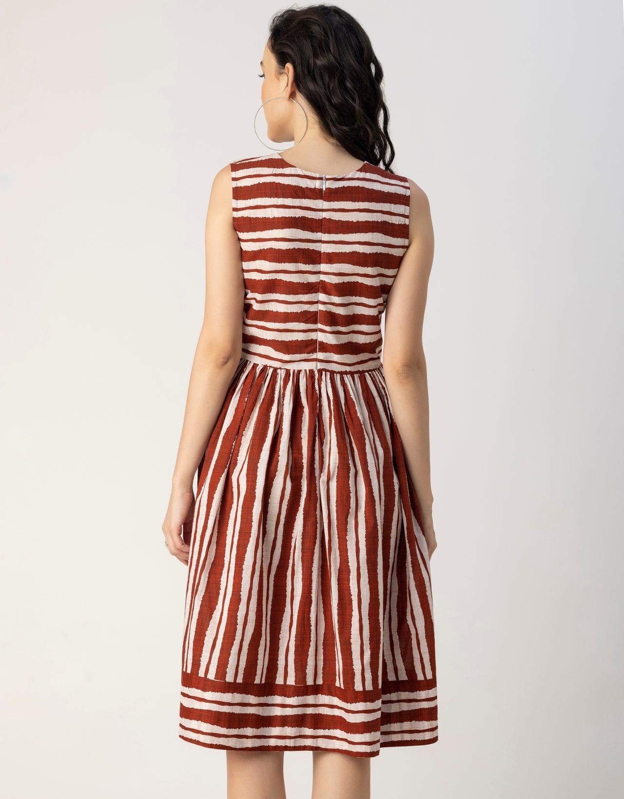 Sleeveless Round Neck Cotton Dress