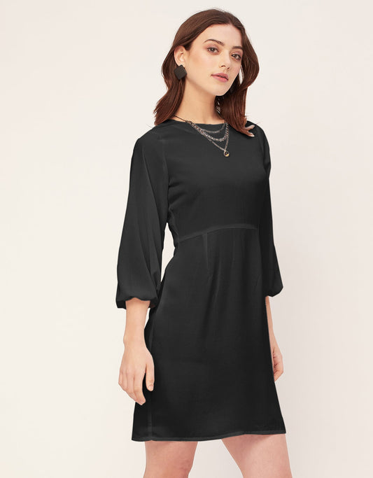Boat Neck Bodycon Solid Georgette Dress