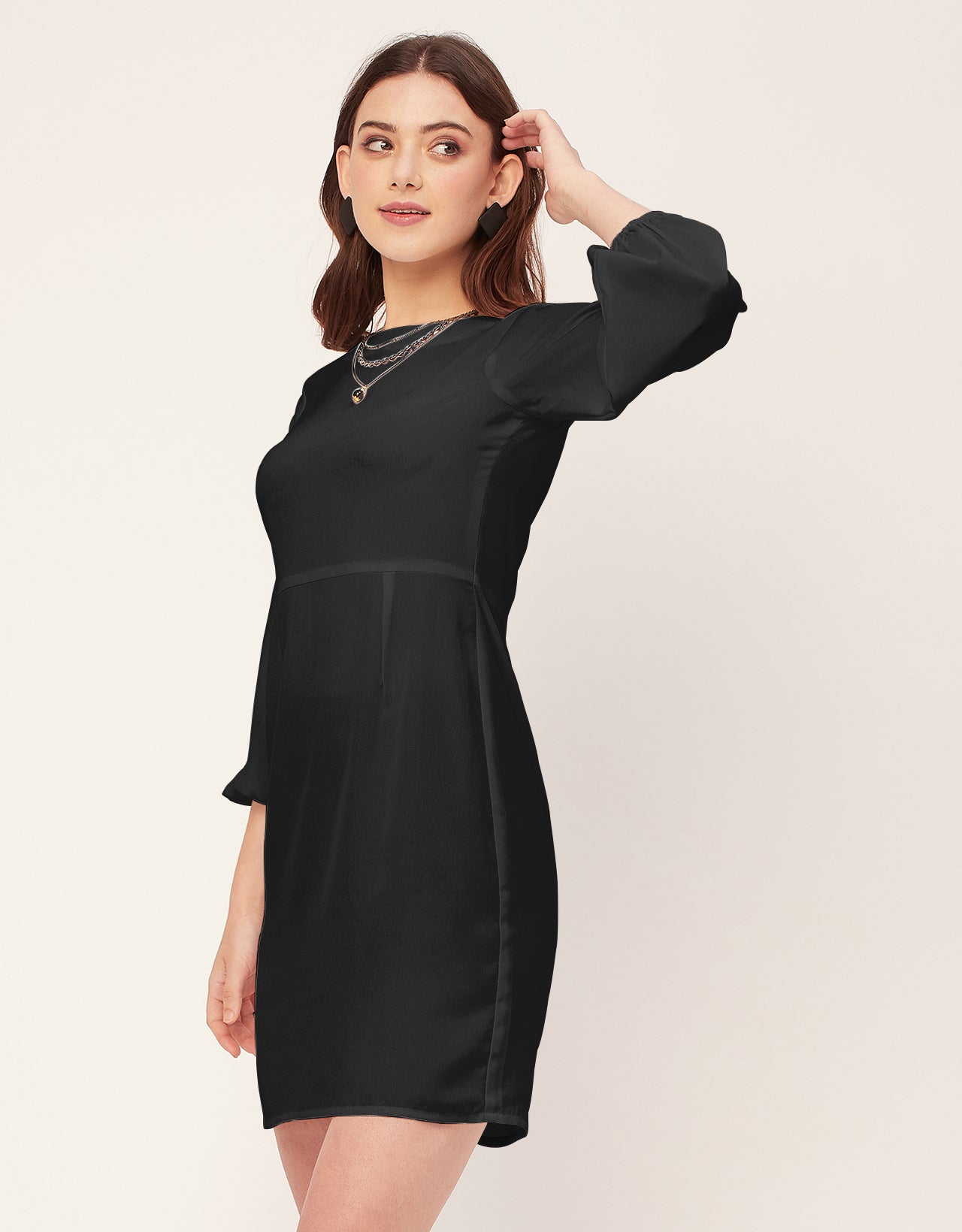 Boat Neck Bodycon Solid Georgette Dress