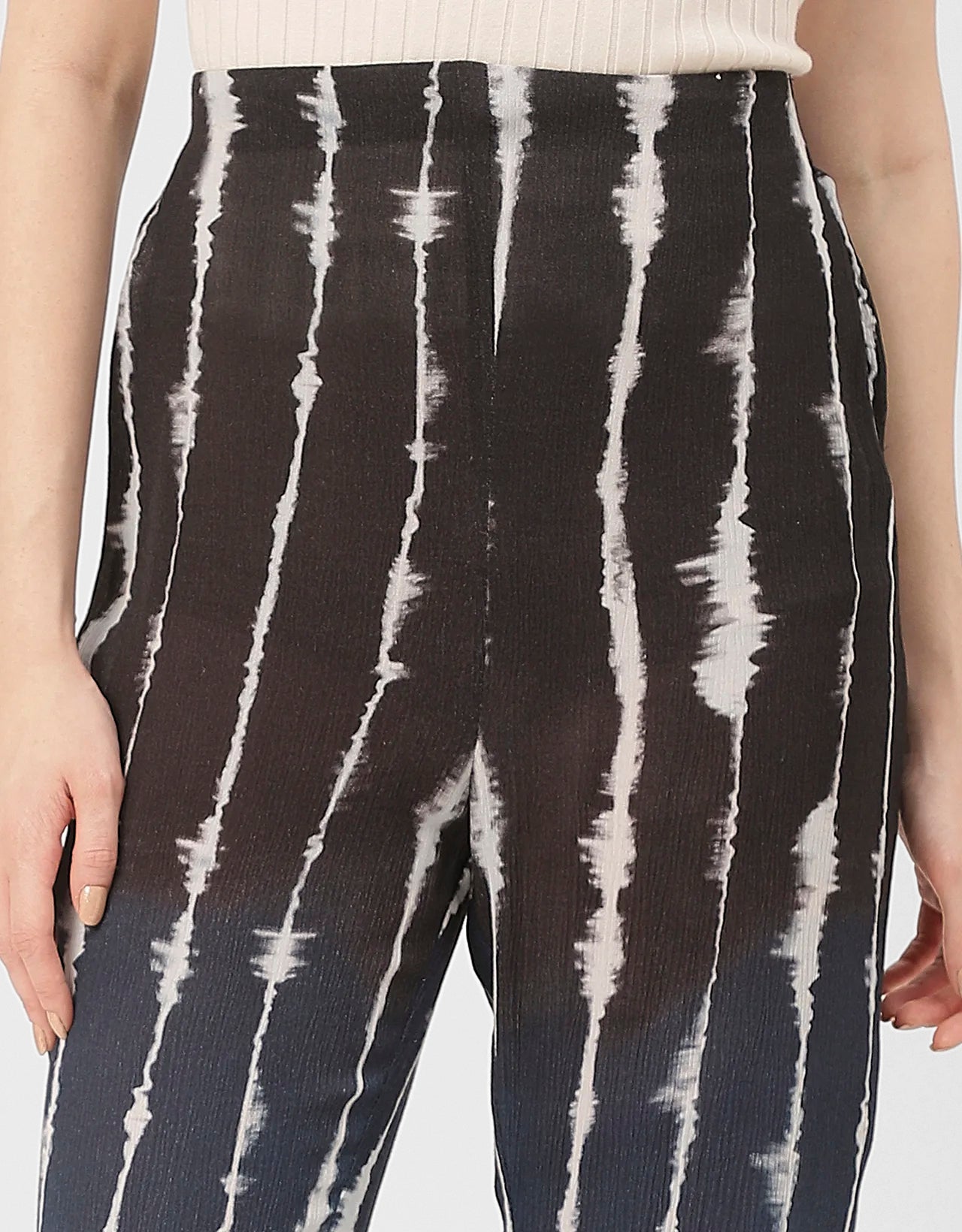 Straight Loose Fit Printed Rayon Pant