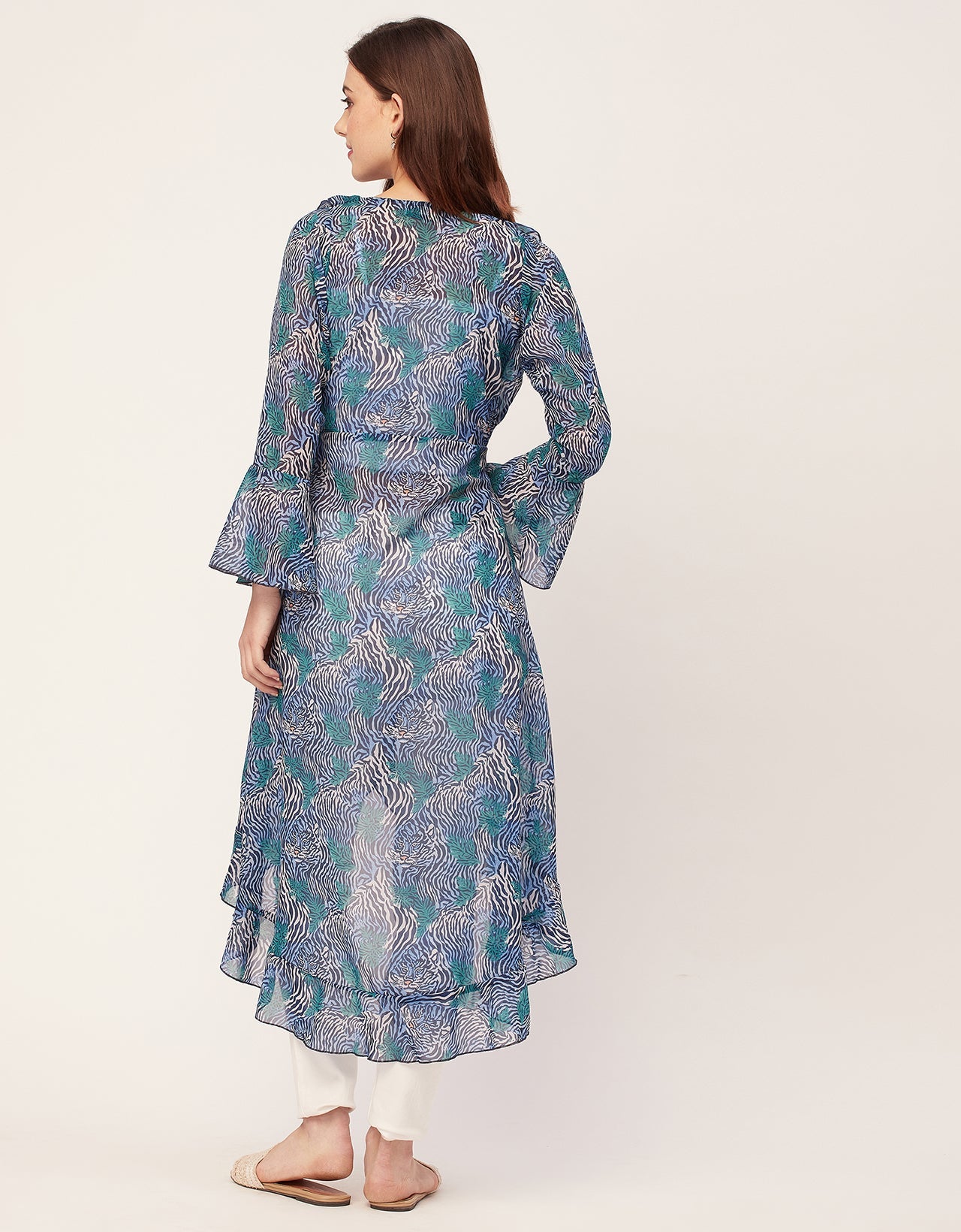 Long Sleeves V Neck Ruffle Printed Shrug