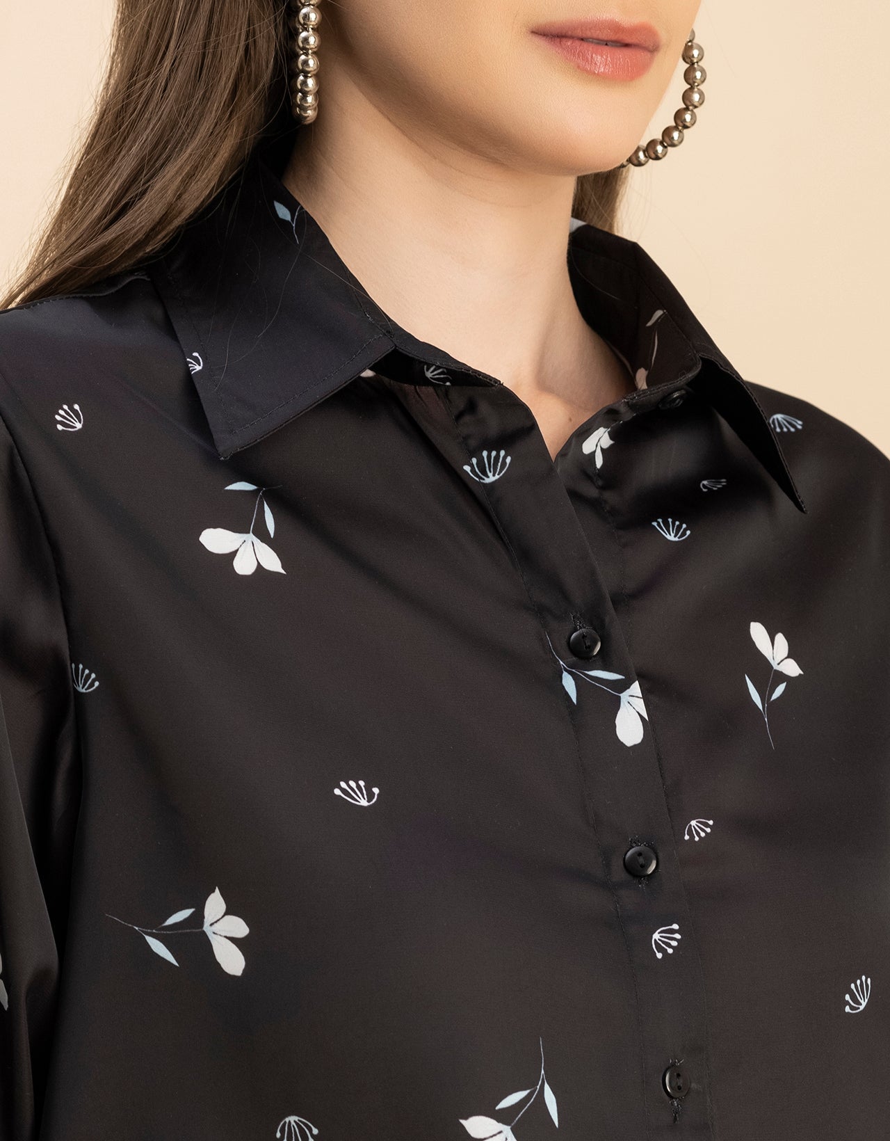 Long Sleeves Spread Collar Cotton Shirt