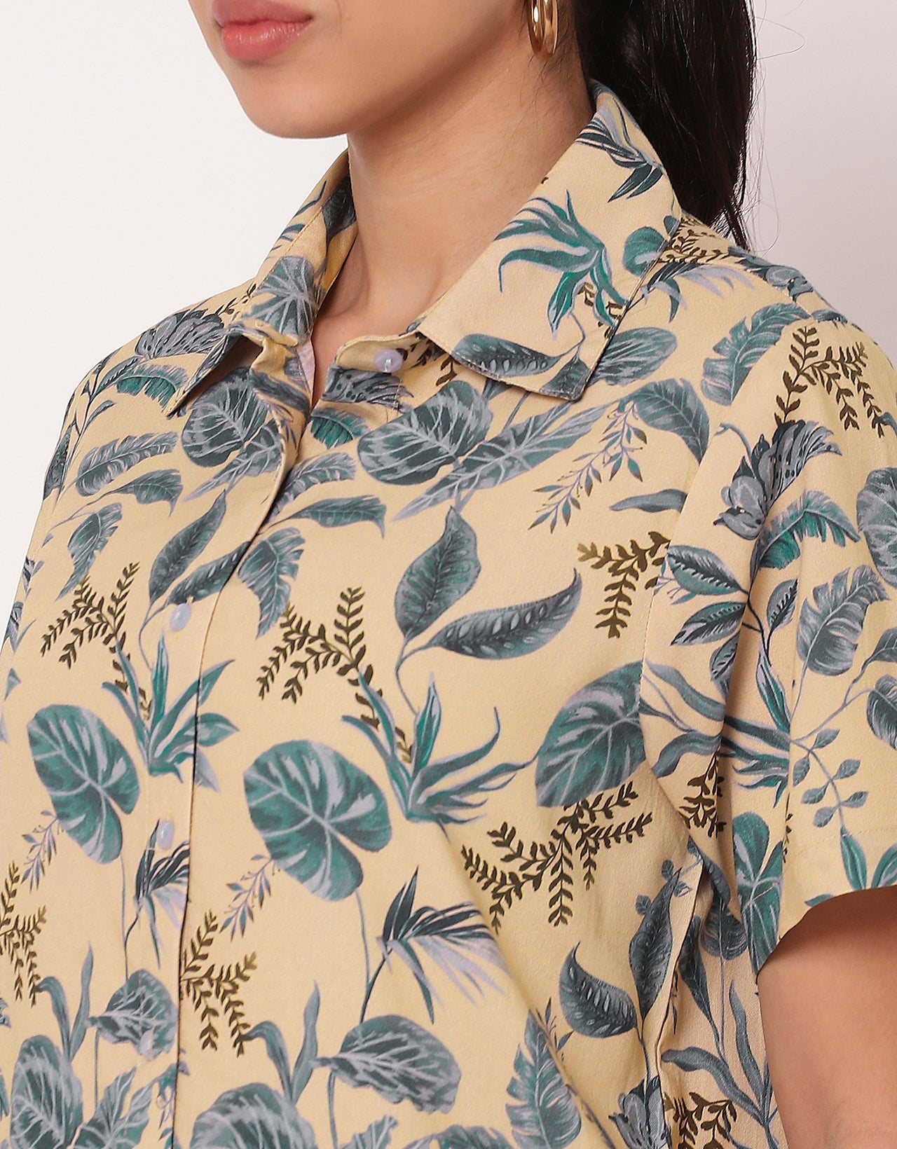 Short Sleeve Collar Printed  Women's Casual Shirt