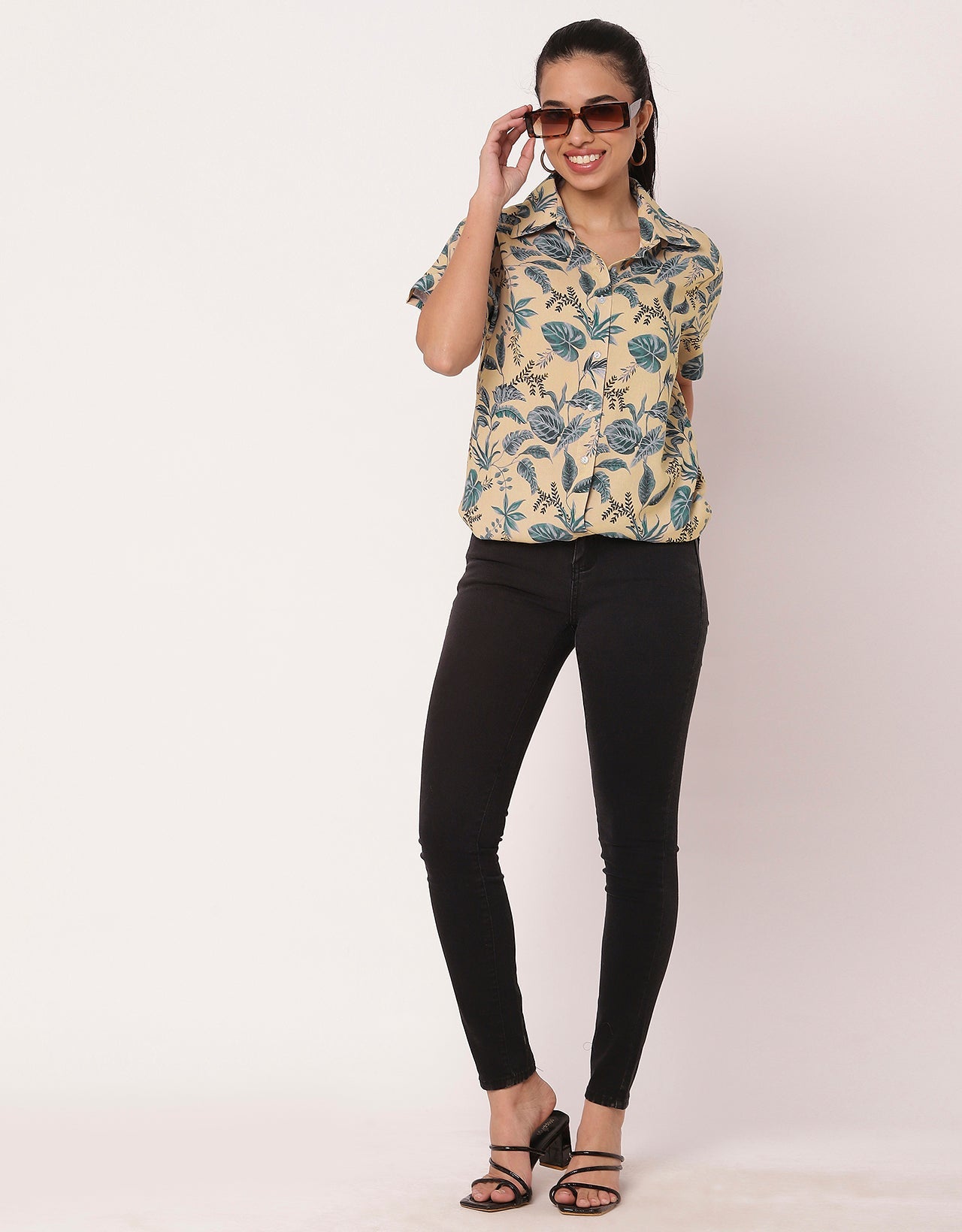 Short Sleeve Collar Printed  Women's Casual Shirt