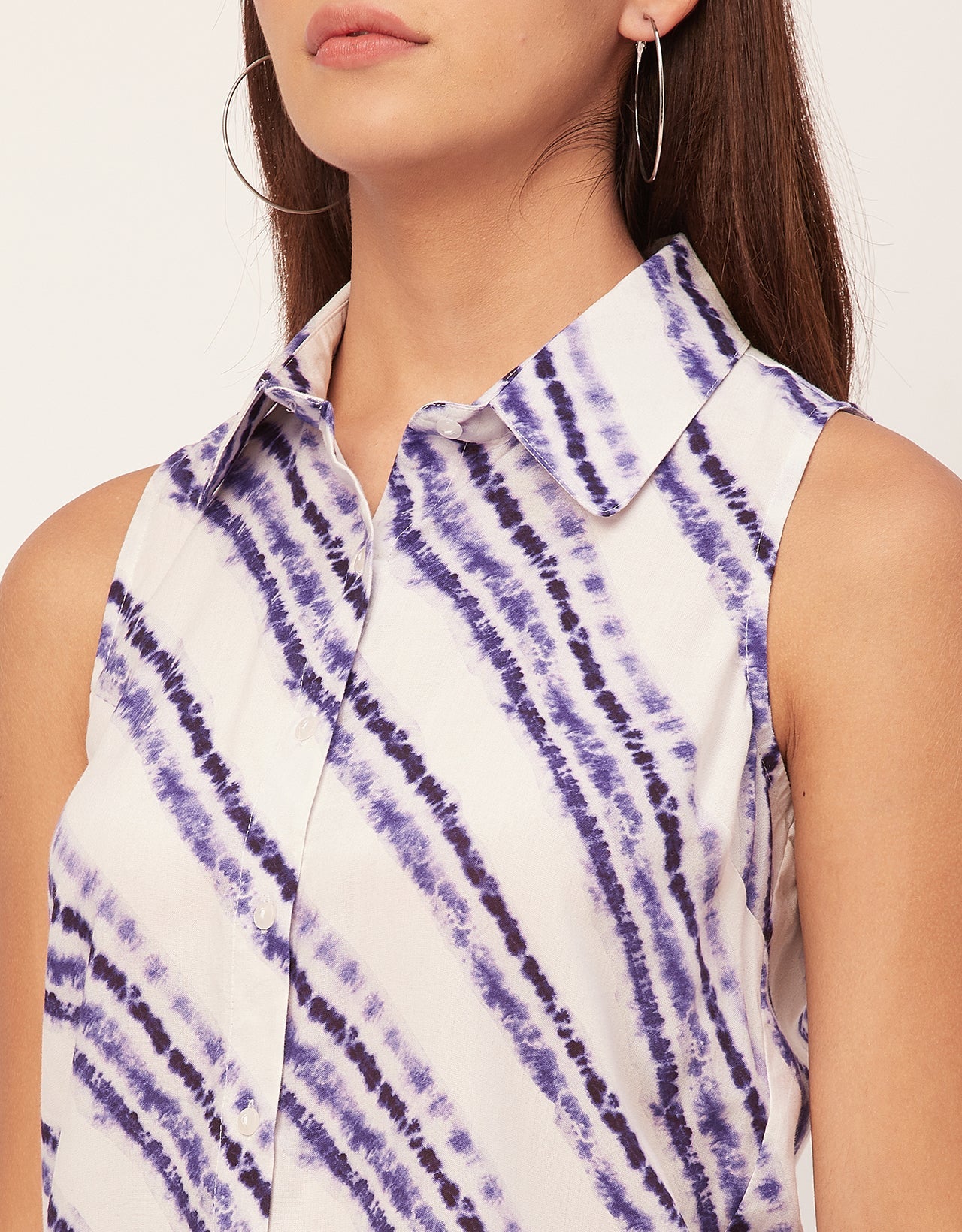 Sleeveless Shirt Collar Printed Rayon Shirt