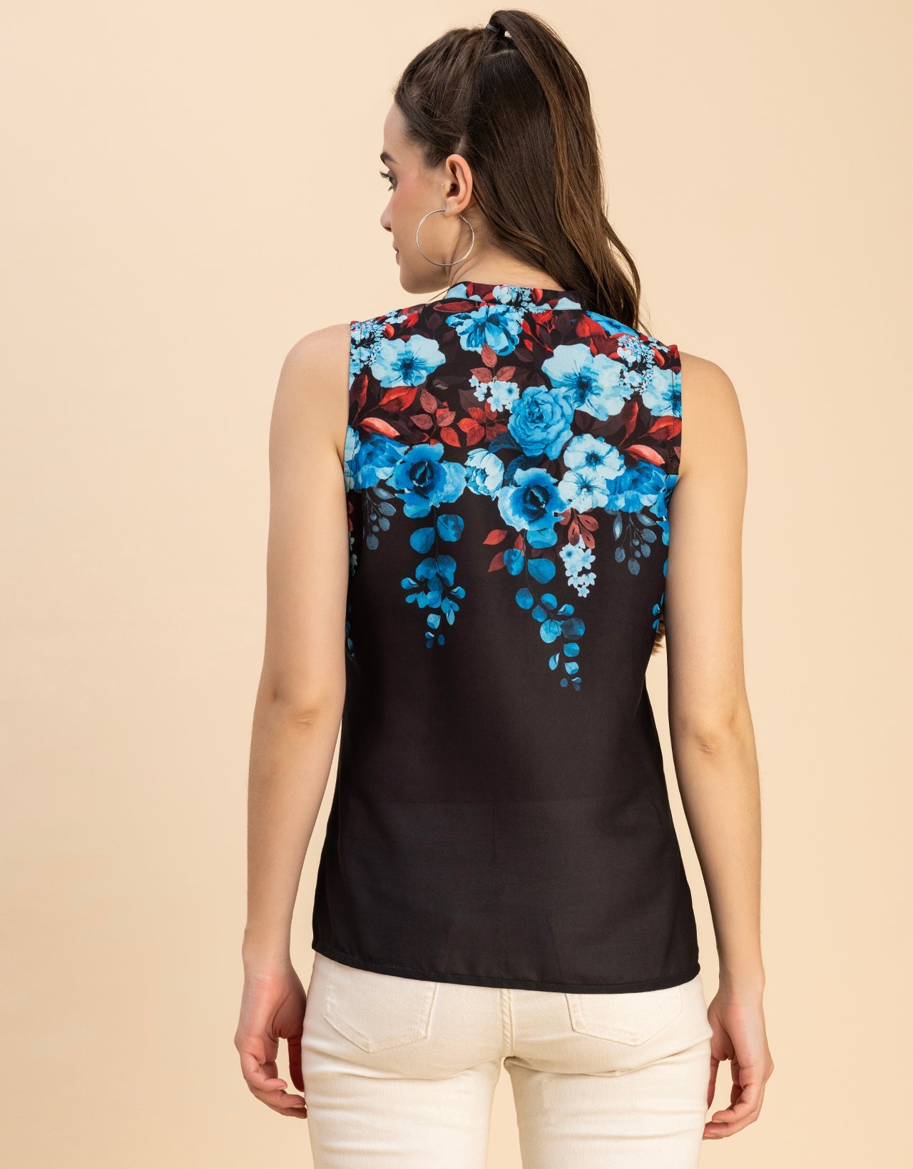 Sleeveless Mandarin Collar Printed Georgette Top