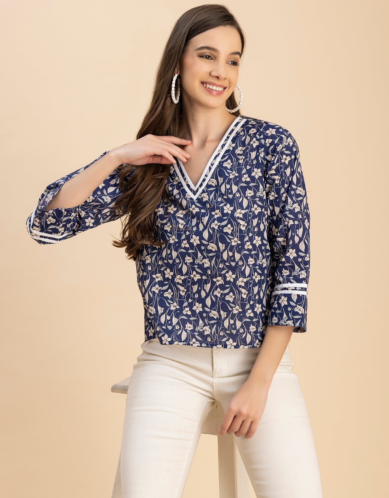 Long Sleeves Round Neck Regular Printed Top