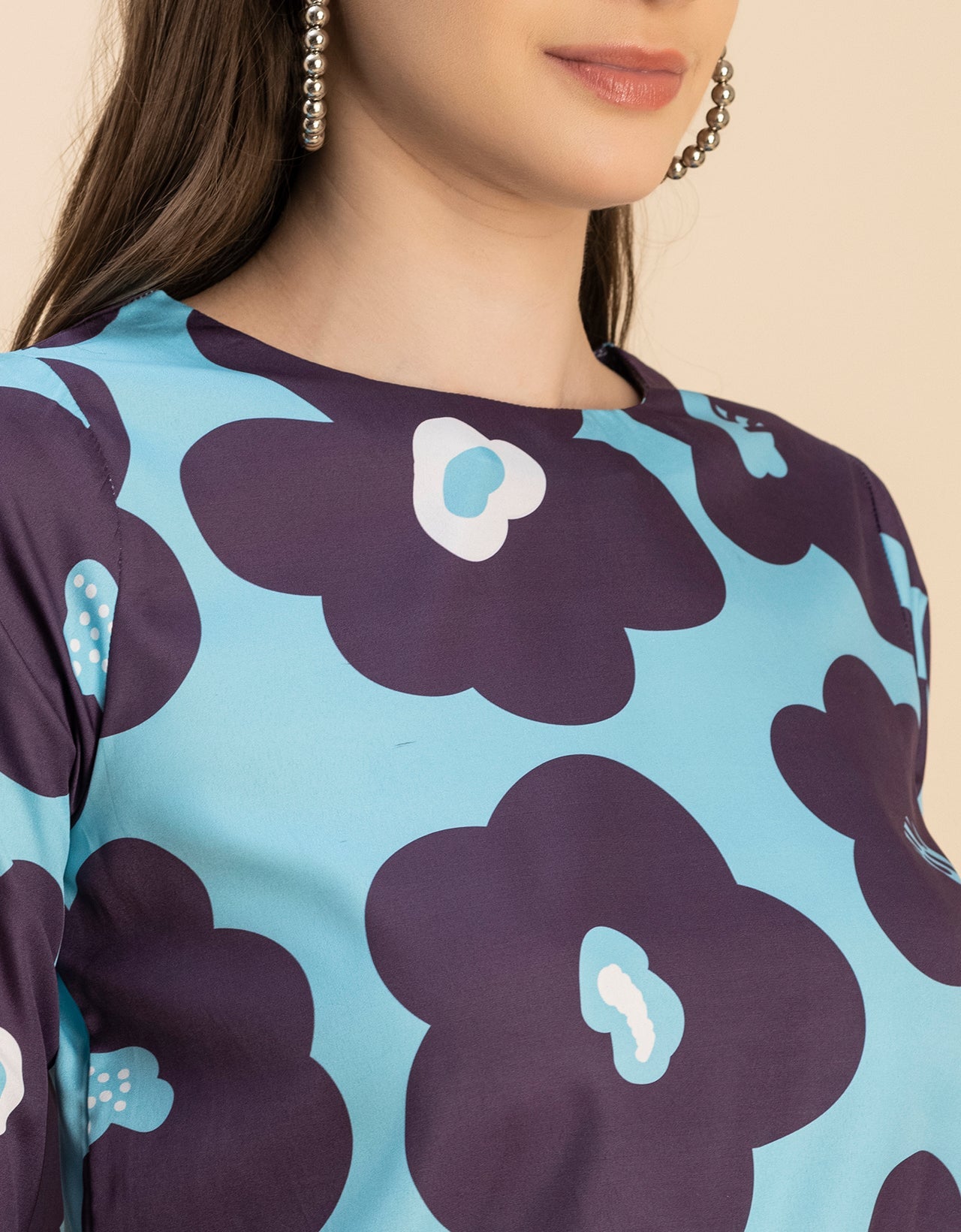 Long Sleeves Round Neck Printed Top