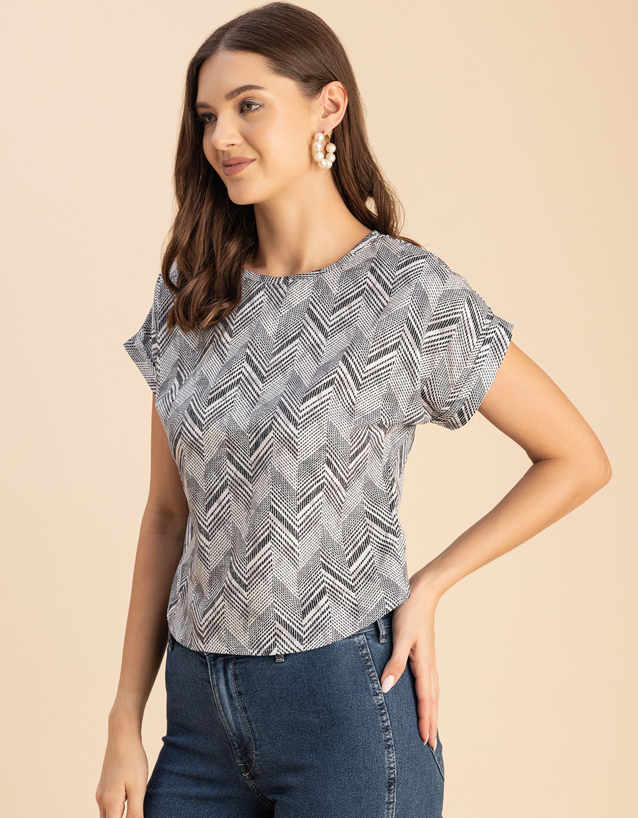 Round Neck Short Sleeve Printed Loose Fit Top