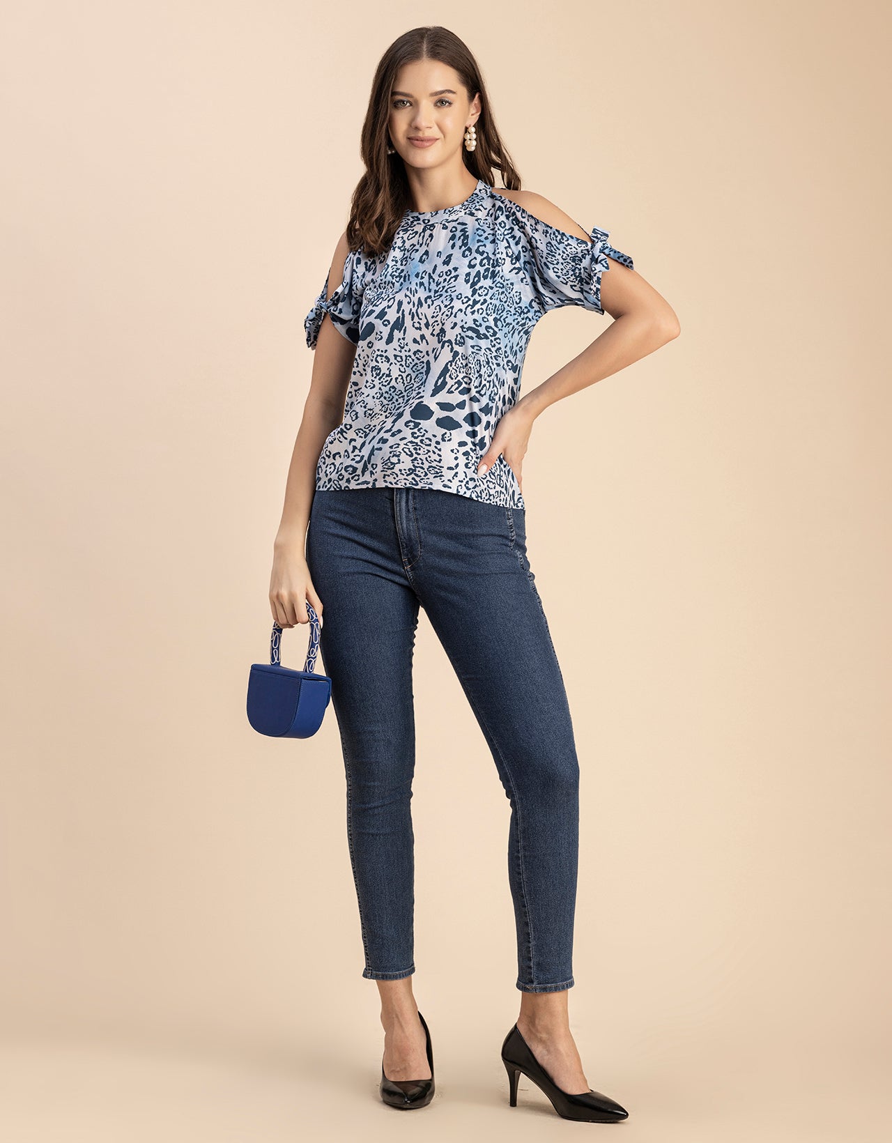 Cold Shoulder Band Collar Short Sleeve Printed Top