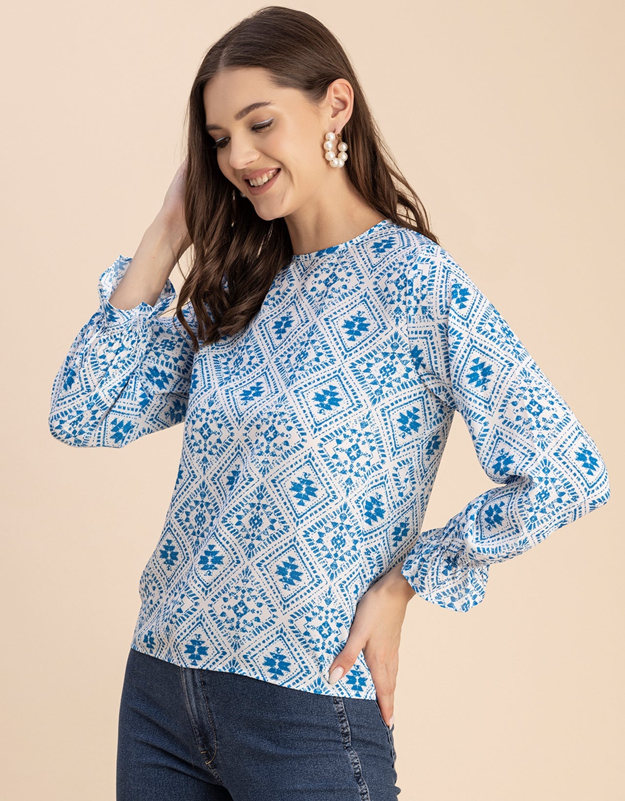 Long Sleeve Round Neck Printed Georgette Top