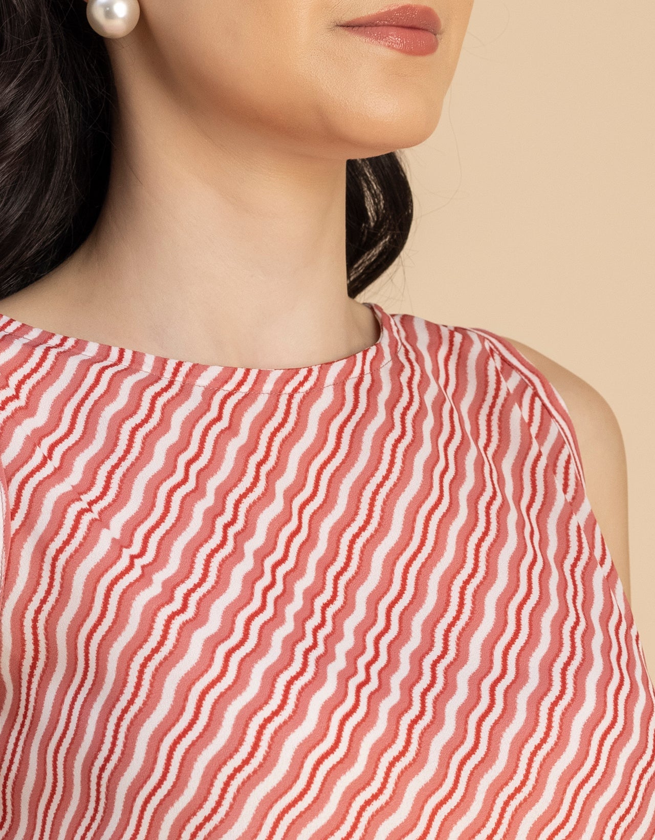 Sleeveless Boat Neck Printed Georgette Top