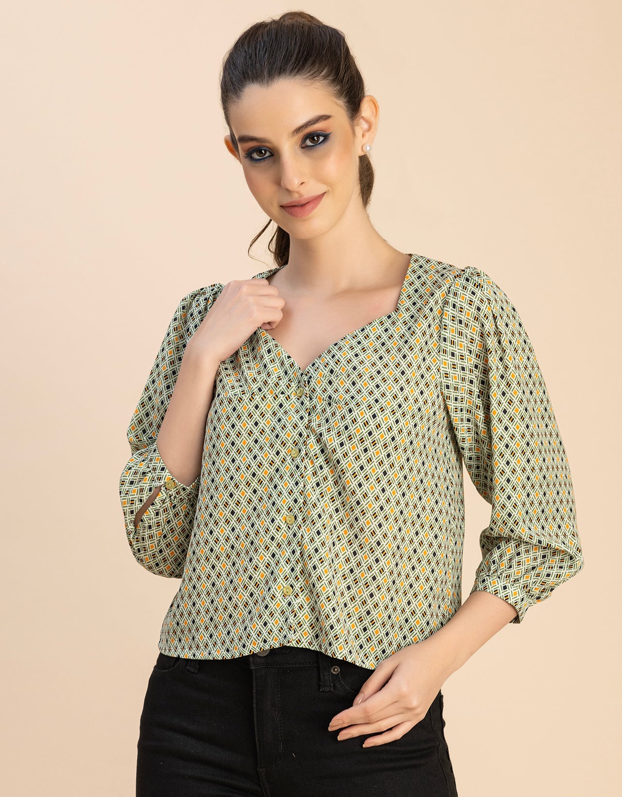 Elegant Printed Sweetheart Neck Georgette Top