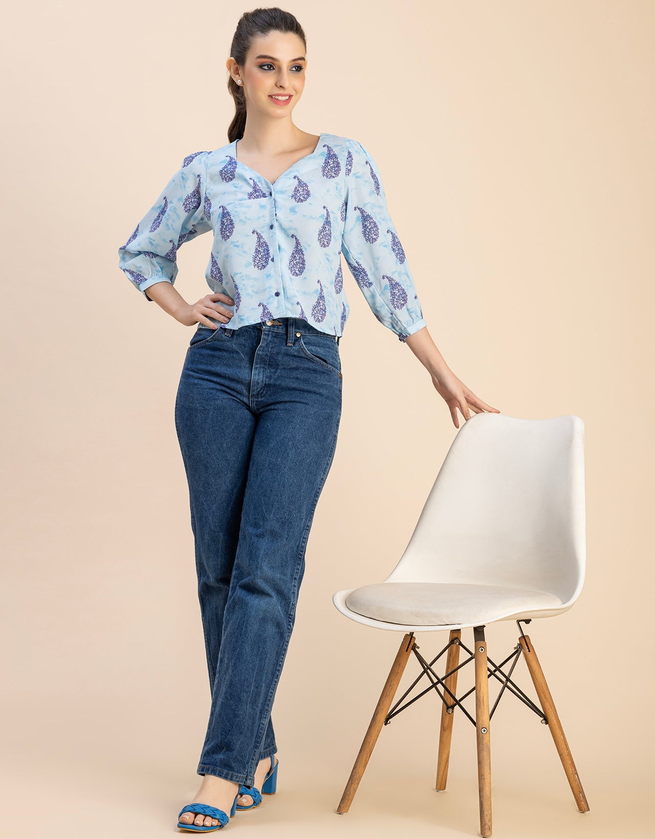 Elegant Printed Sweetheart Neck Georgette Top