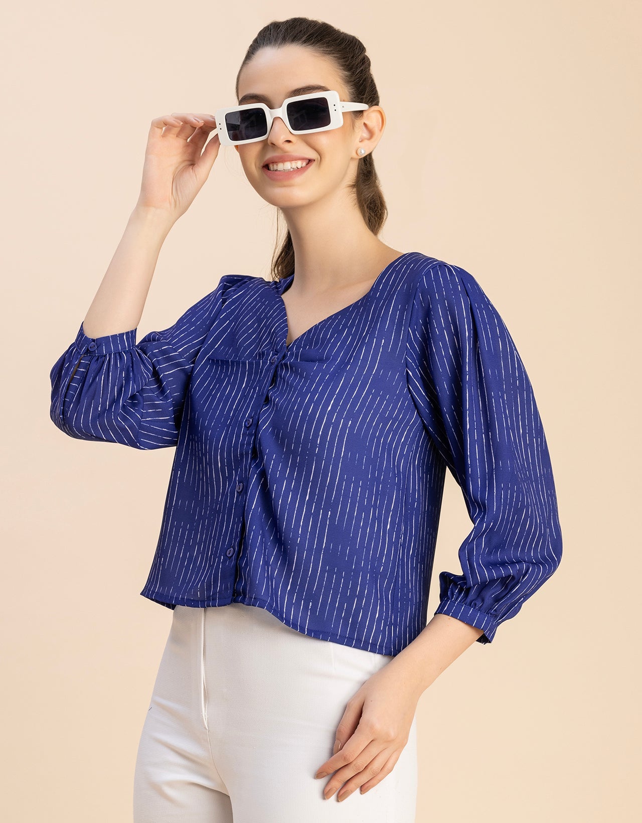 Elegant Printed Sweetheart Neck Georgette Top