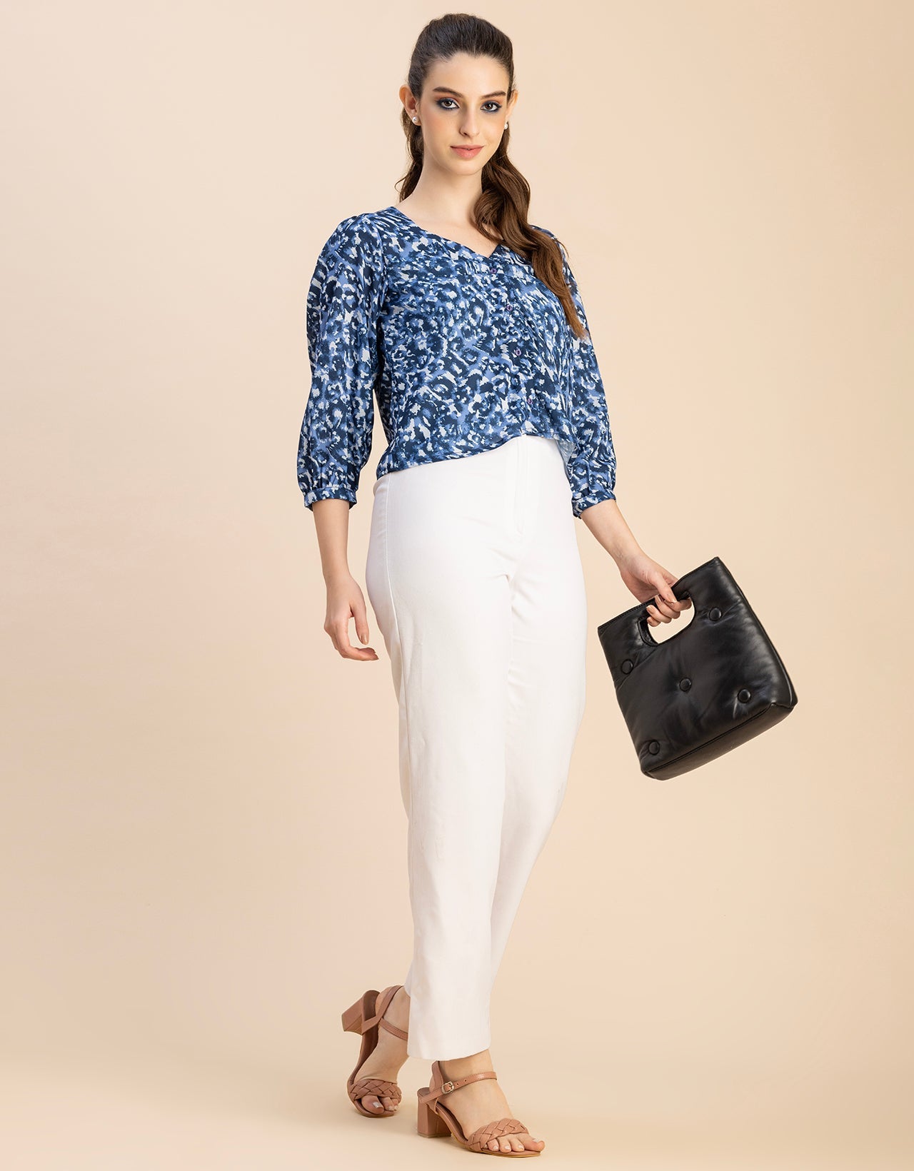 Elegant Printed Sweetheart Neck Georgette Top