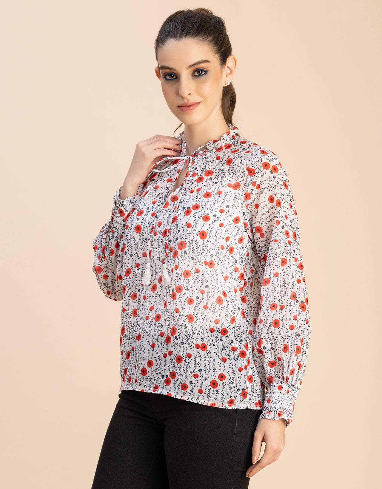 Fashionable V Neck/Tie Up Neck Top