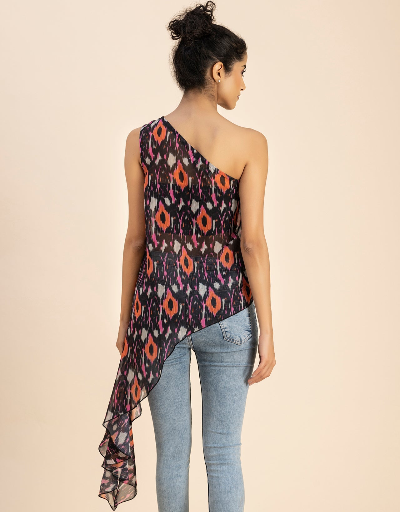 Sleeveless Single Shoulder Asymmetric Printed Top