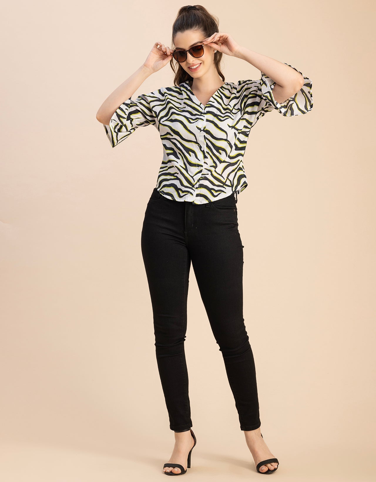 Short Sleeve V Neck Printed Cotton Top