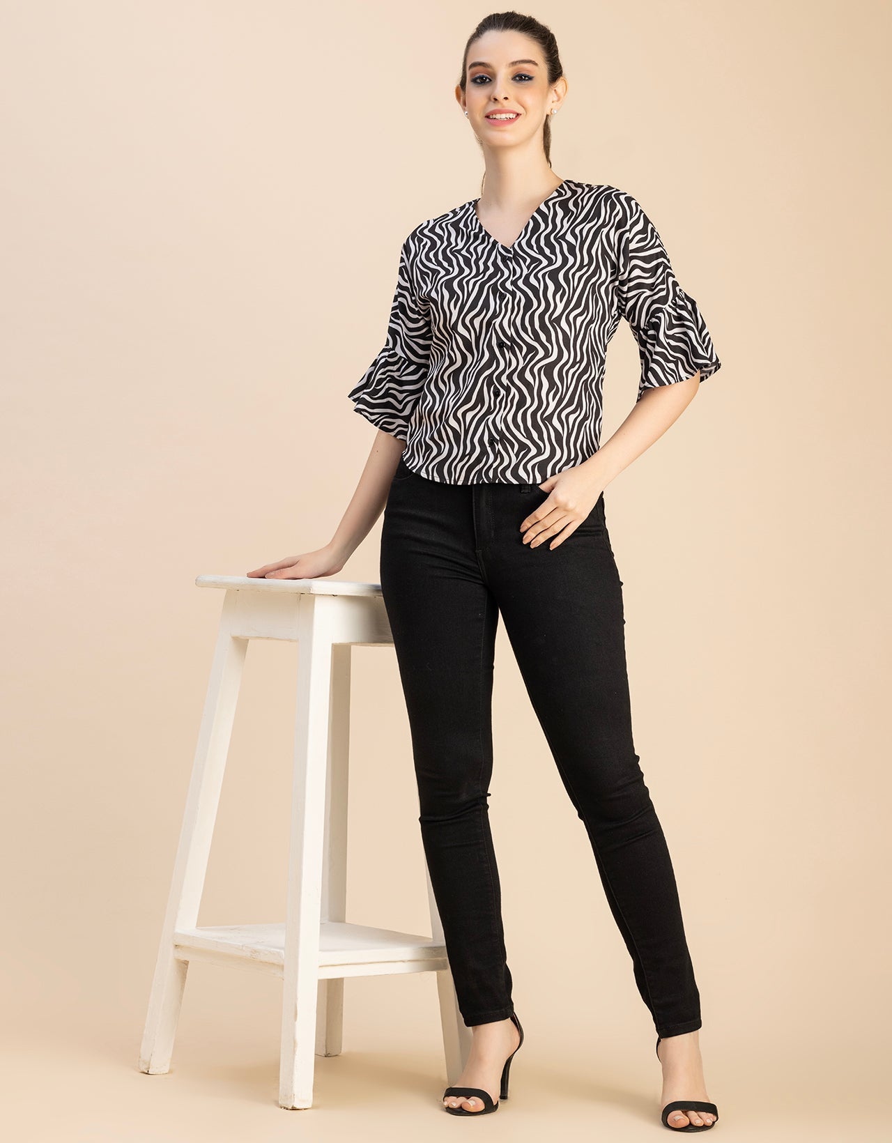 Short Sleeve V Neck Printed Cotton Top