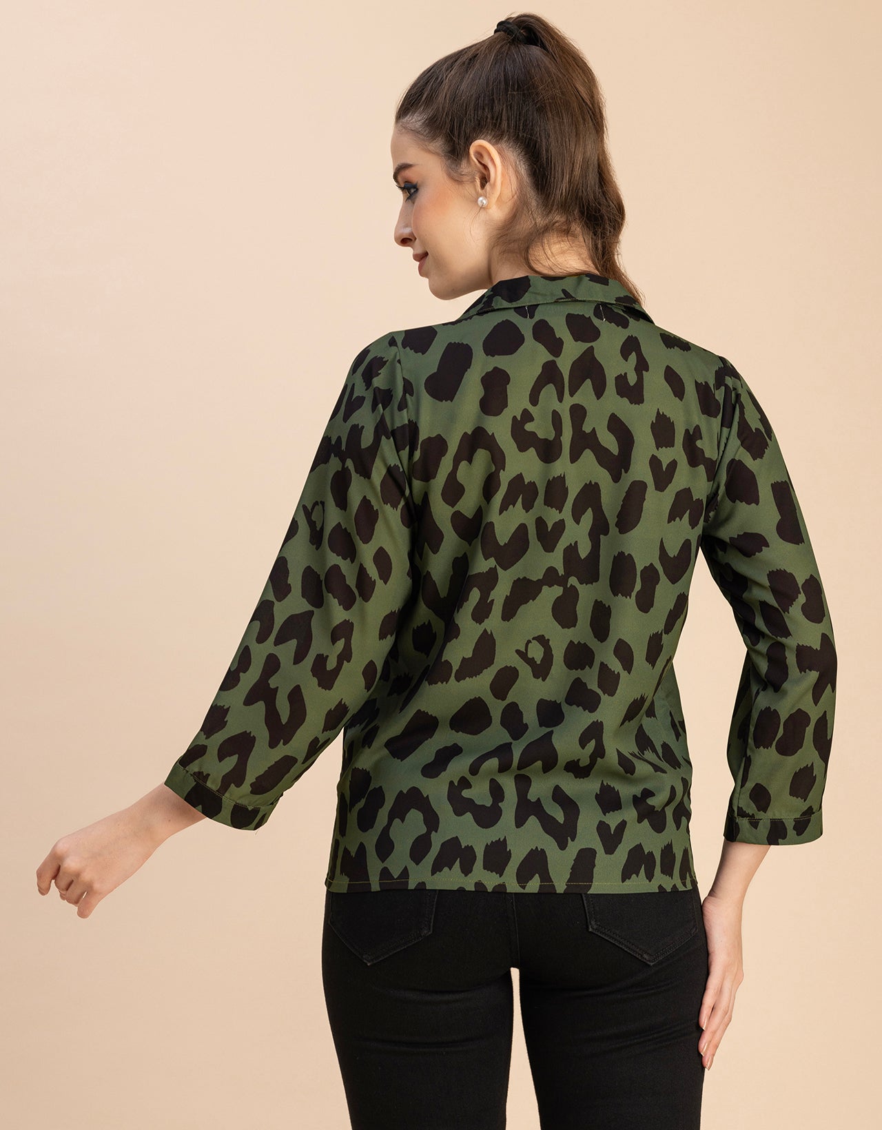 Long Sleeve Shirt Collar Printed Top