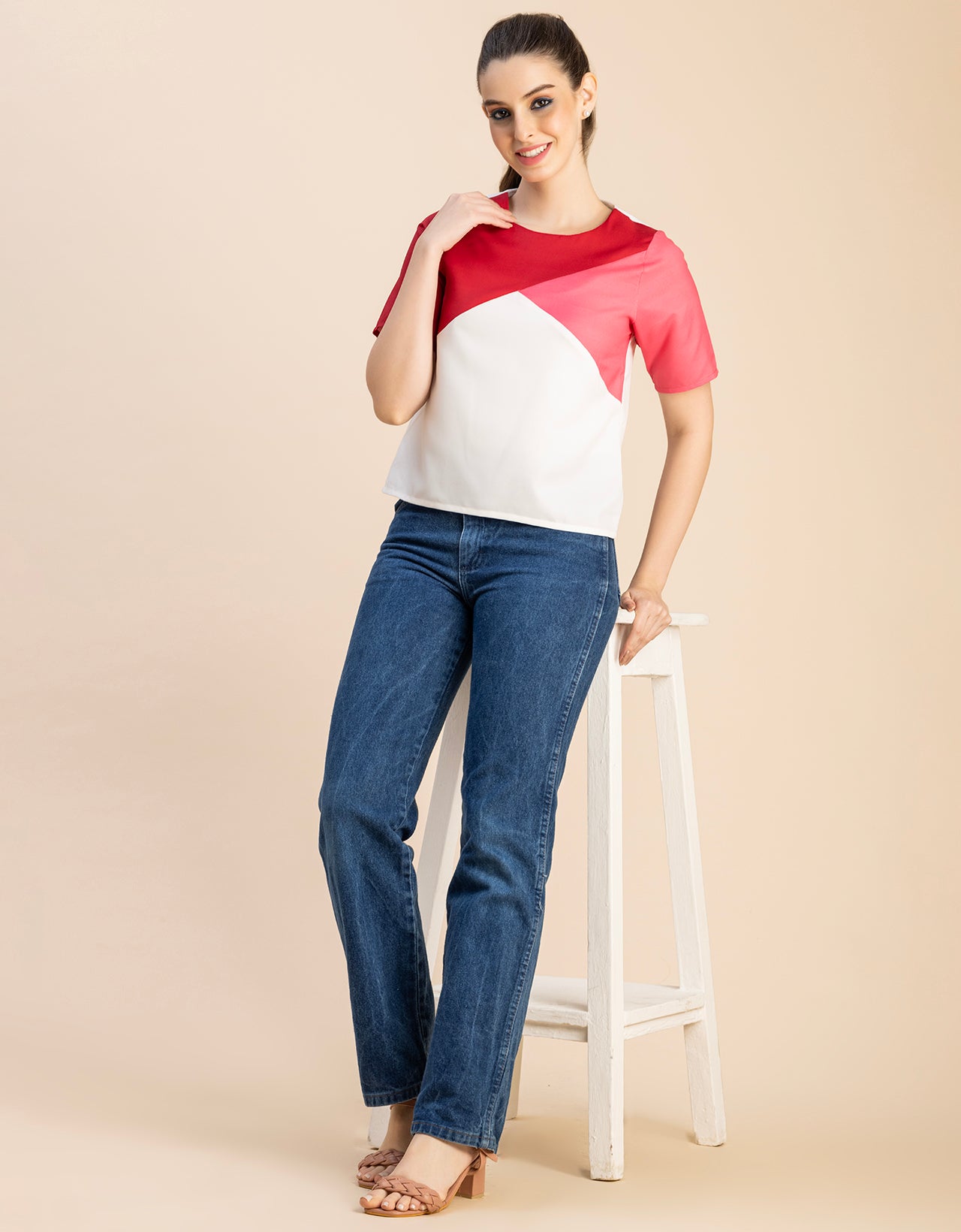 Short Sleeve Round Neck Regular Fit Solid Top