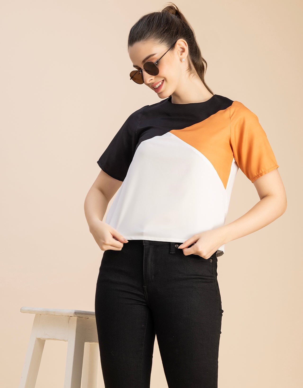 Short Sleeve Round Neck Regular Fit Solid Top