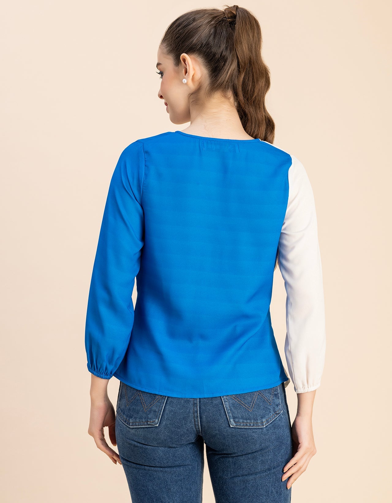 quarter sleeve V Neck Solid Georgette Top