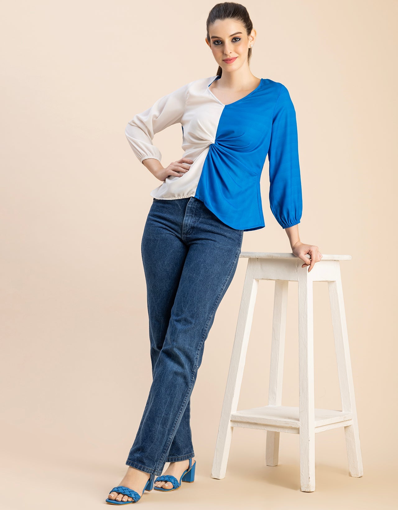 quarter sleeve V Neck Solid Georgette Top